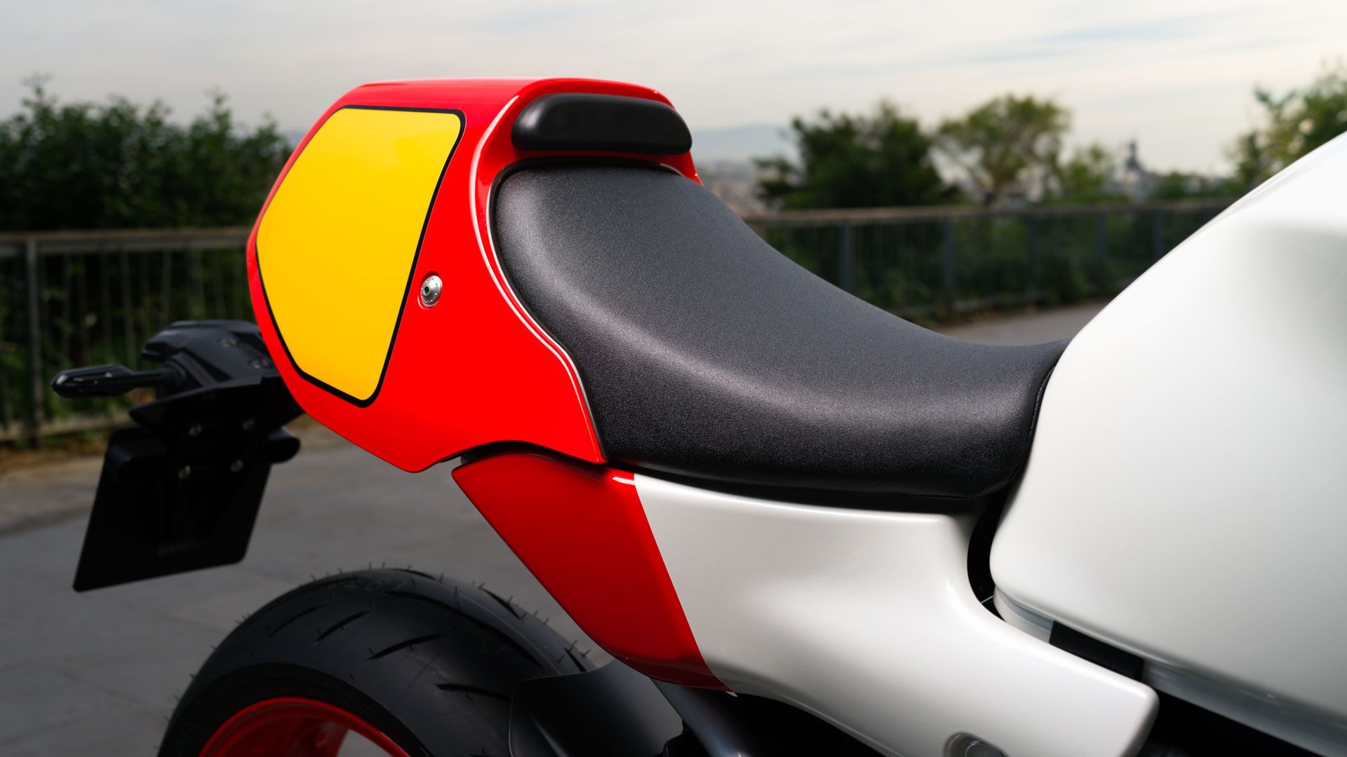 Yamaha XSR900 GP 2024 Detalles (6)