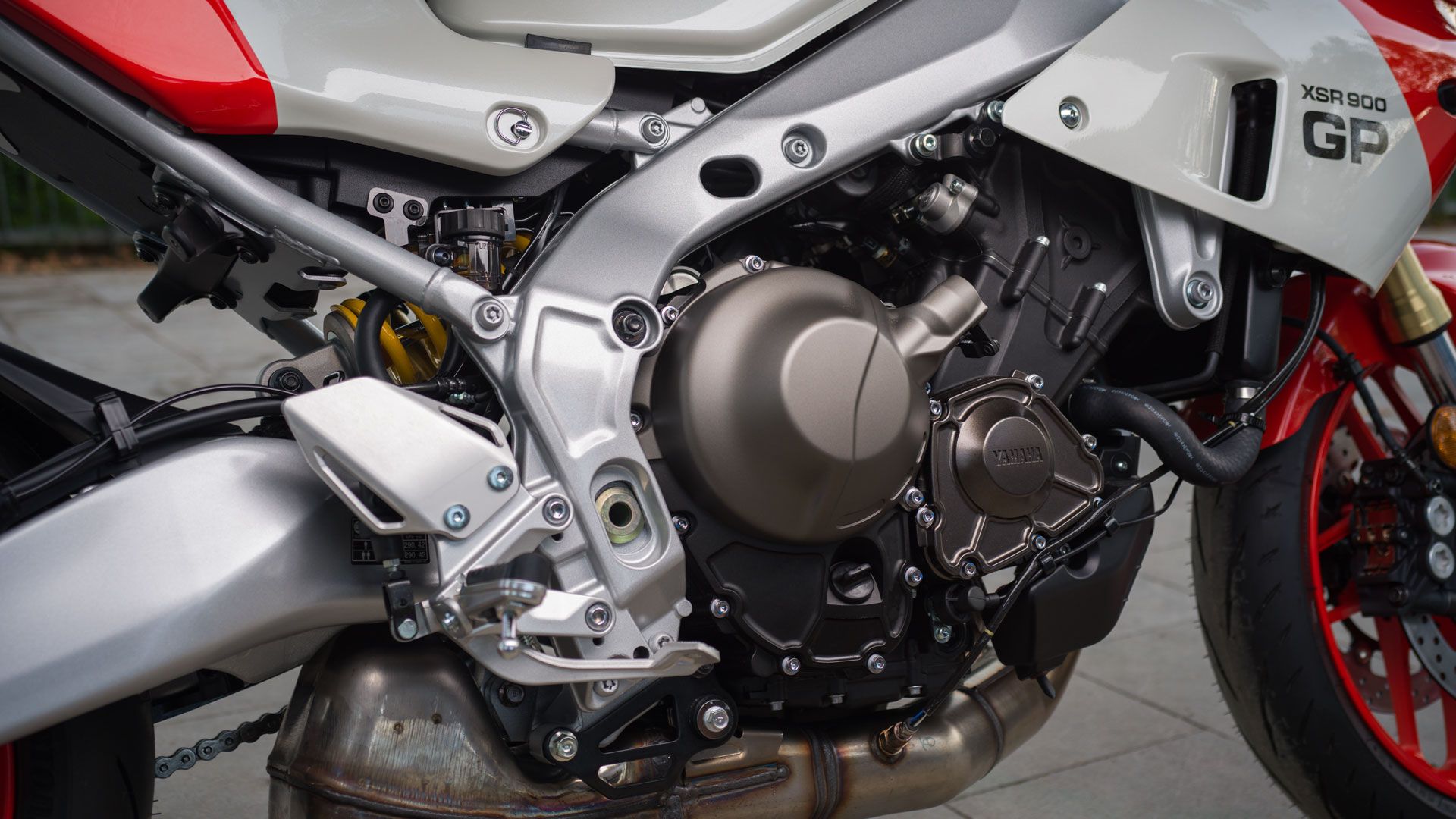 Yamaha XSR900 GP 2024 Detalles (10)