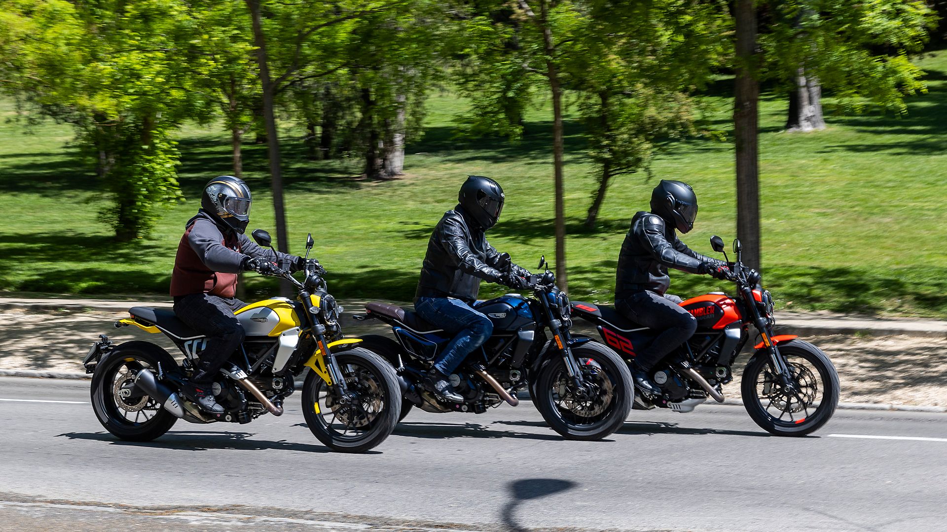Ducati Scrambler Gama 2024 Accion (2)