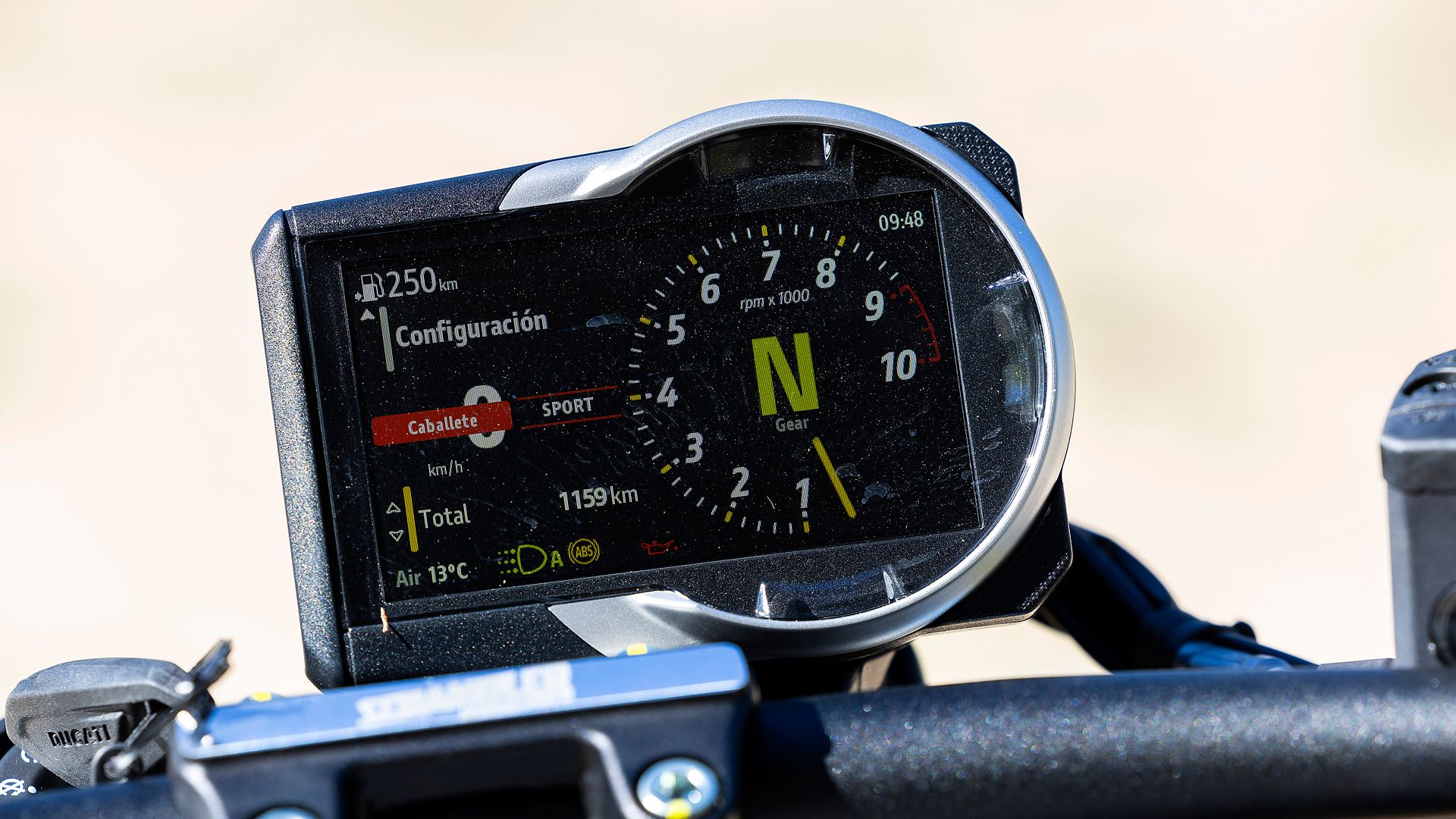 ducati scrambler icon 2024 detalles (15)