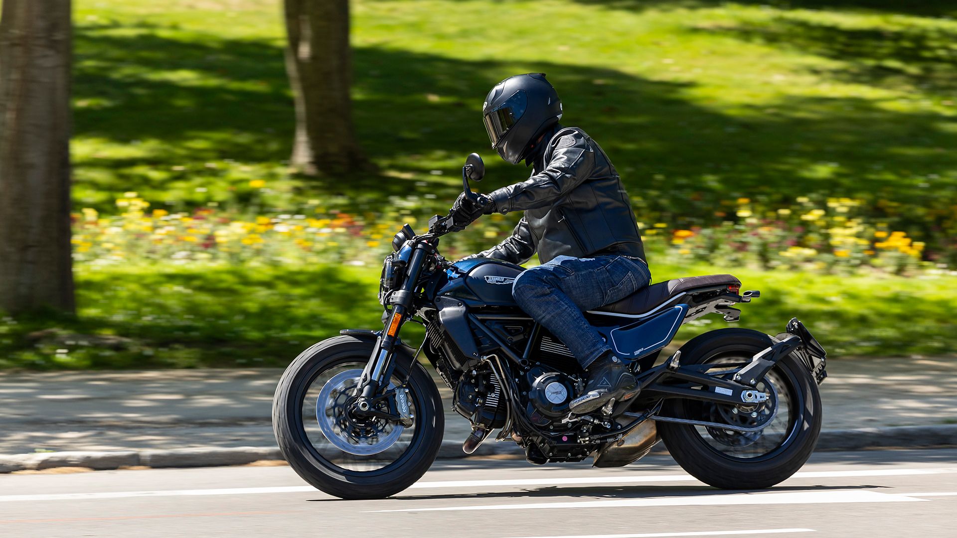 Ducati Scrambler Nightshift 2024 Accion (4)