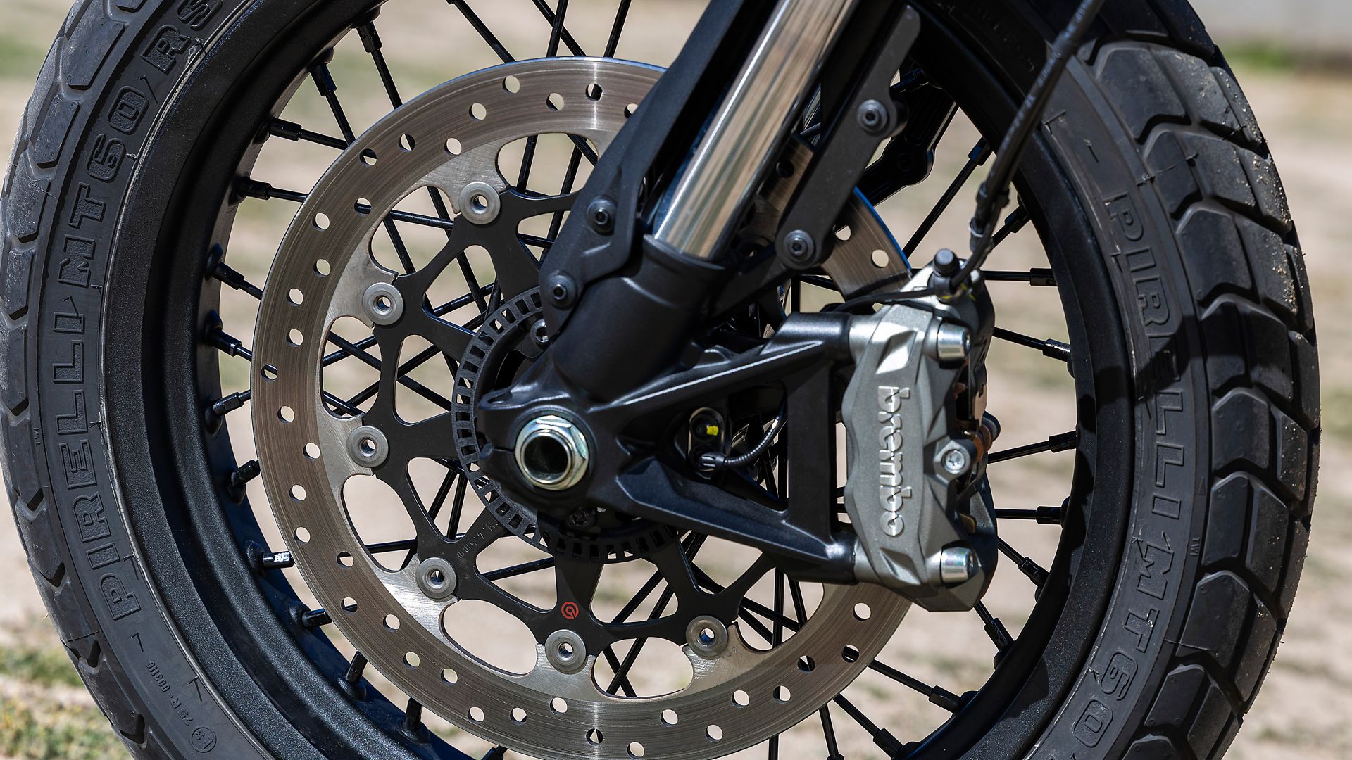Ducati scrambler nighshift 2024 detalles (4)