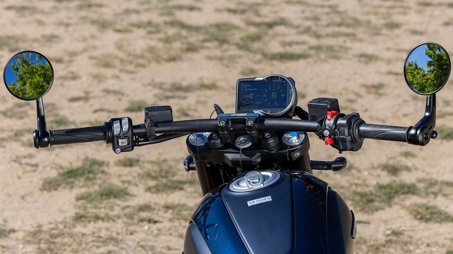 Ducati scrambler nighshift 2024 detalles (11)