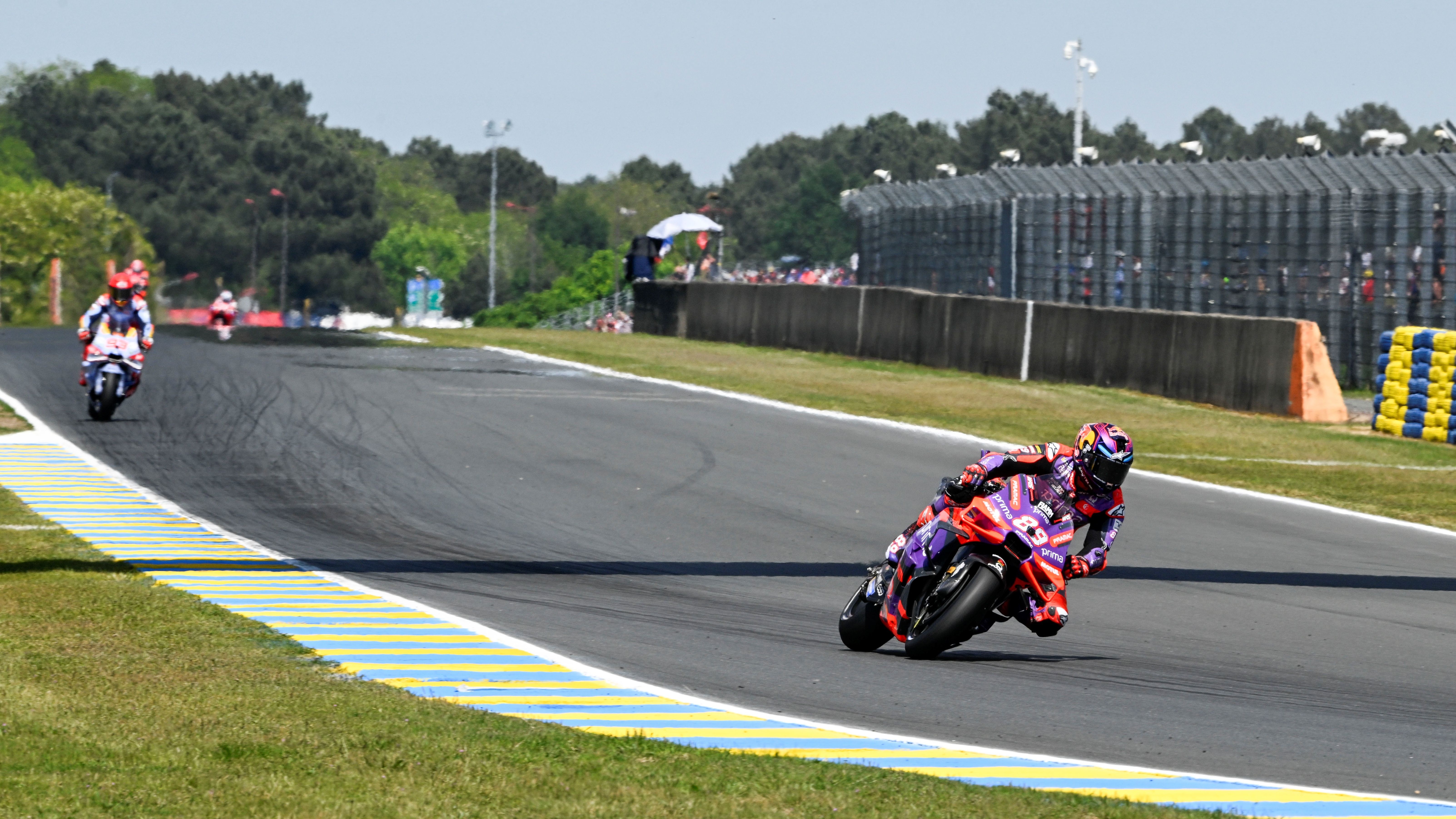 Jorge Martín ha ganado el Sprint de Le Mans delante de Marc Márquez