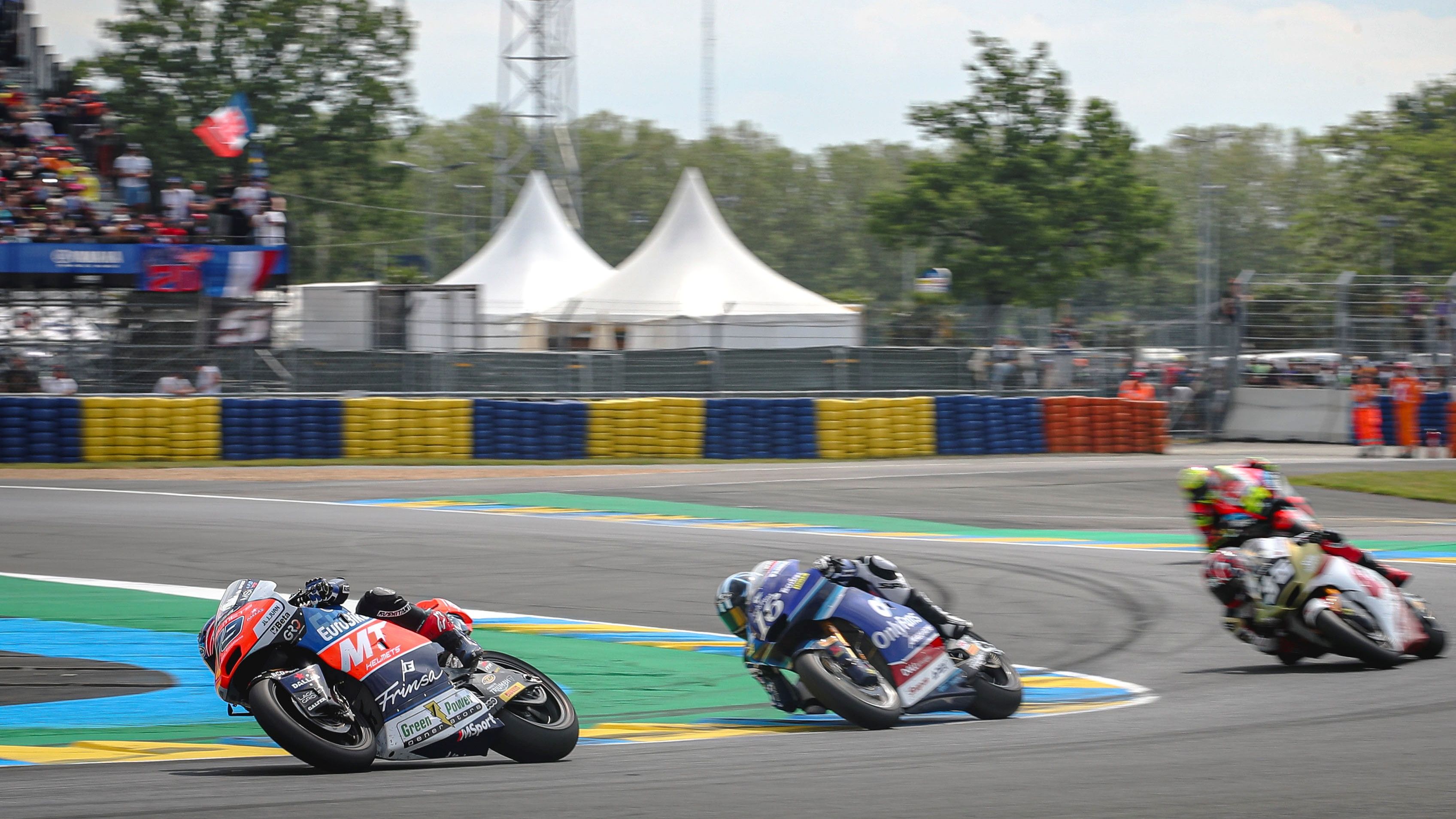 Ai Ogura delante de Joe Roberts, Somkiat Chantra y Fermín Aldeguer, Moto2 Francia 2024
