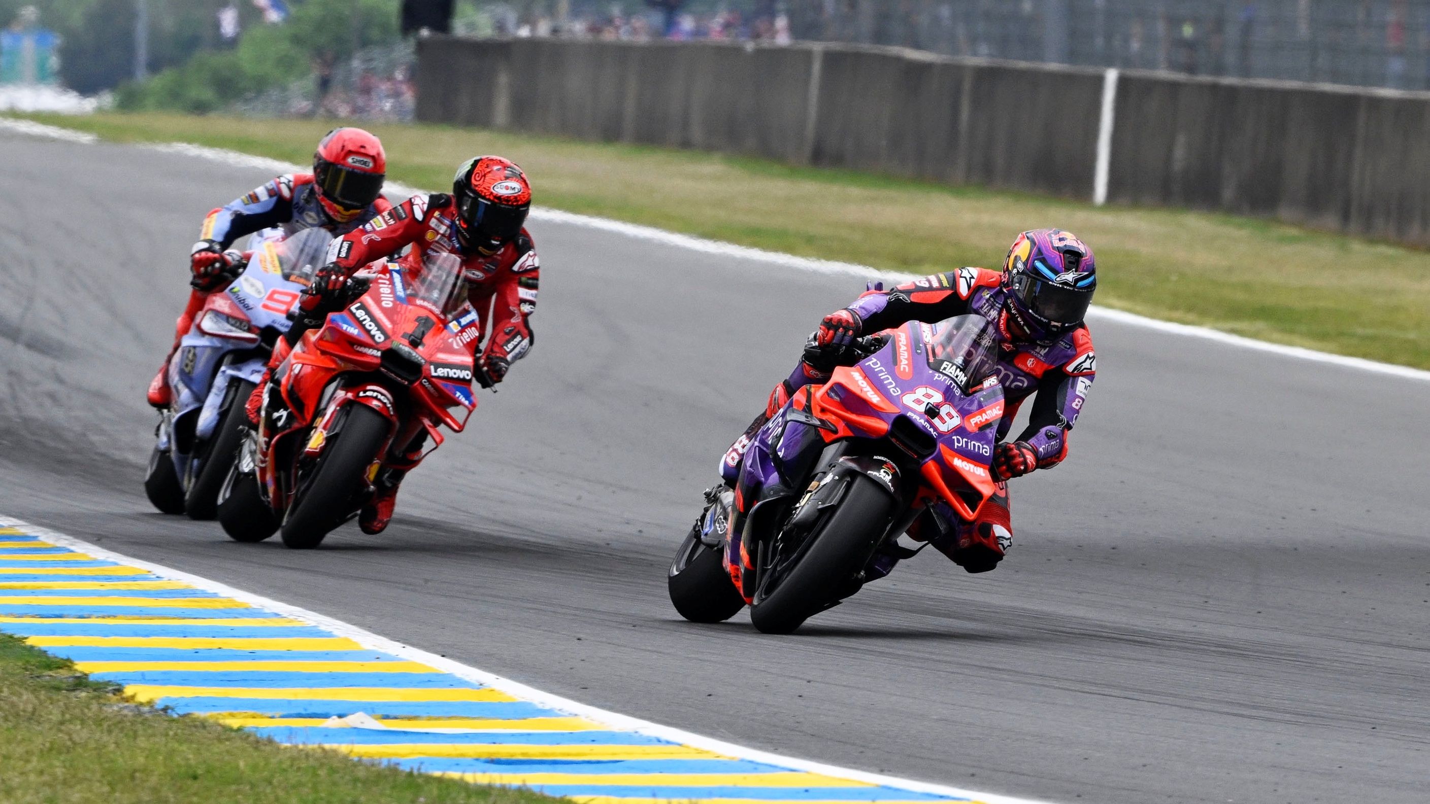 Jorge Martín se escapa en la general de MotoGP 2024 de Pecco Bagnaia y Marc Márquez tras el GP de Francia en Le Mans