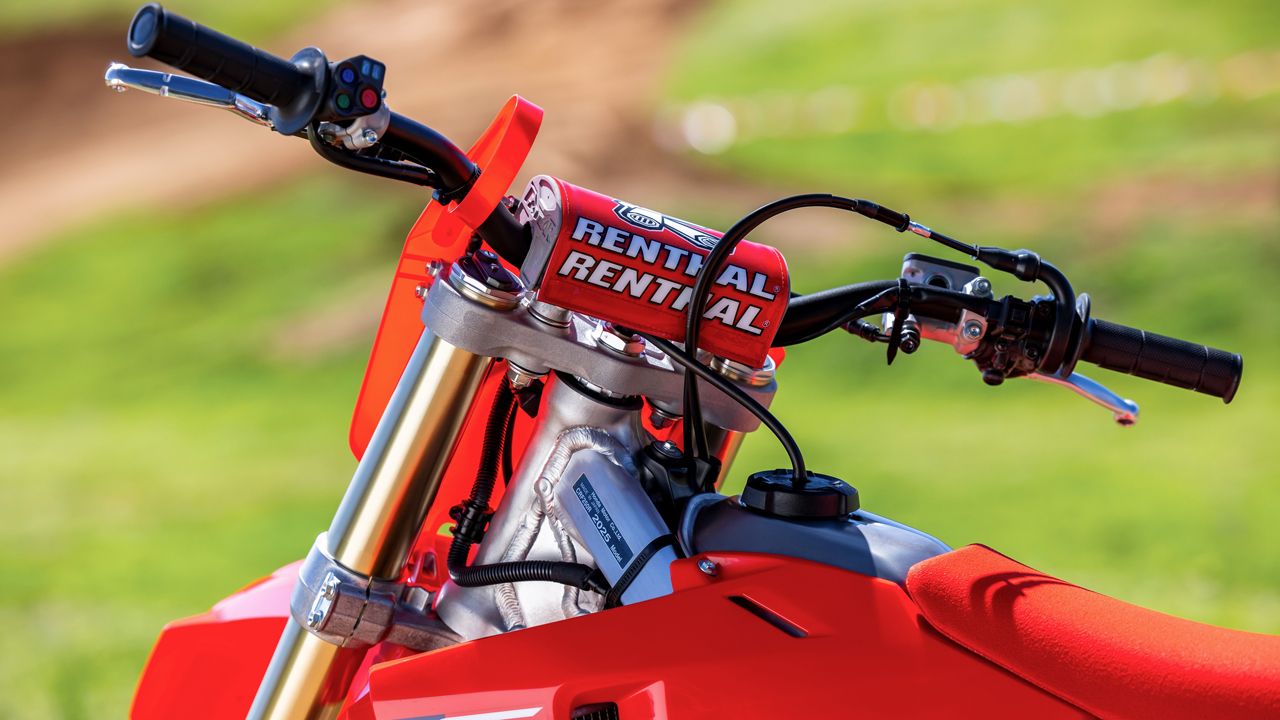 Honda CRF250R 2025 (17)