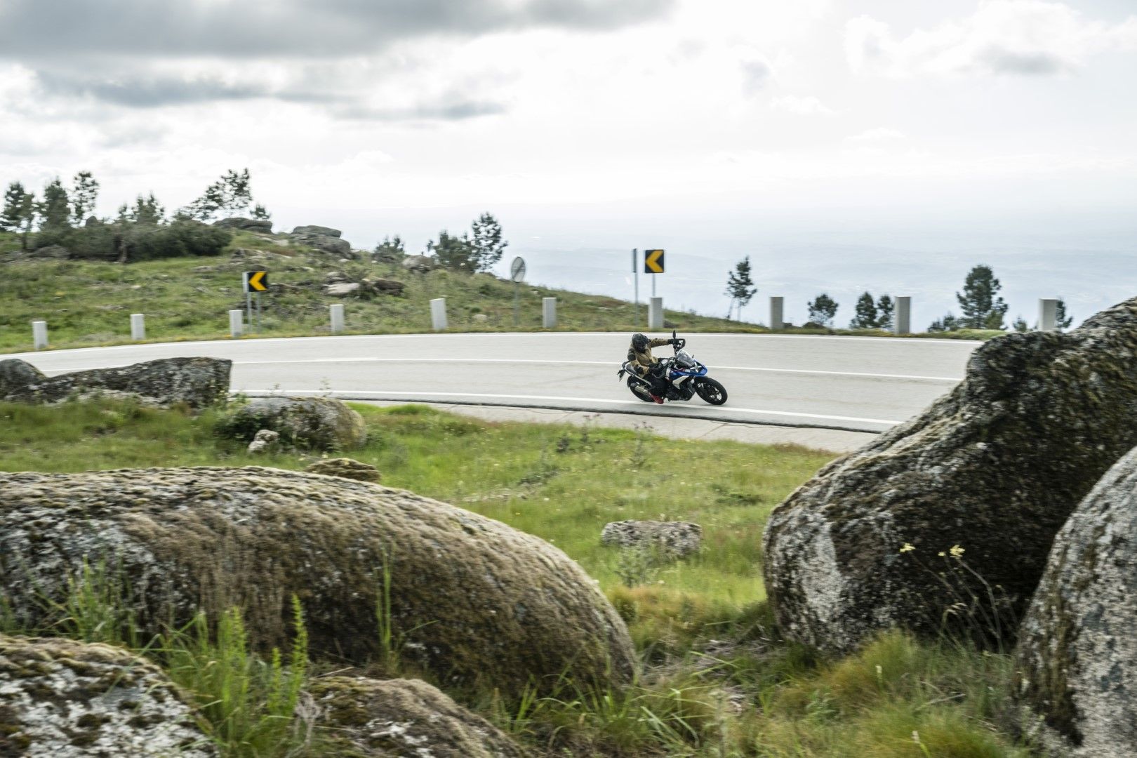 Fotos Gama Bridgestone Battlax Adventure 41