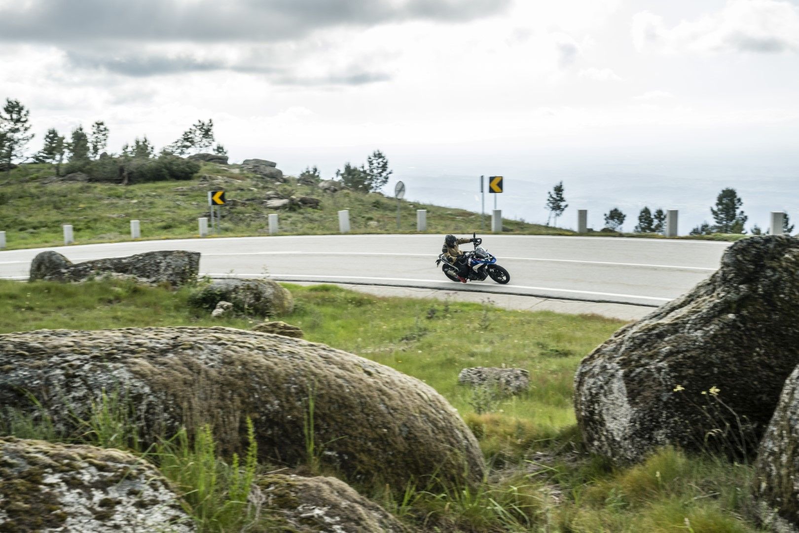 Fotos Gama Bridgestone Battlax Adventure 41