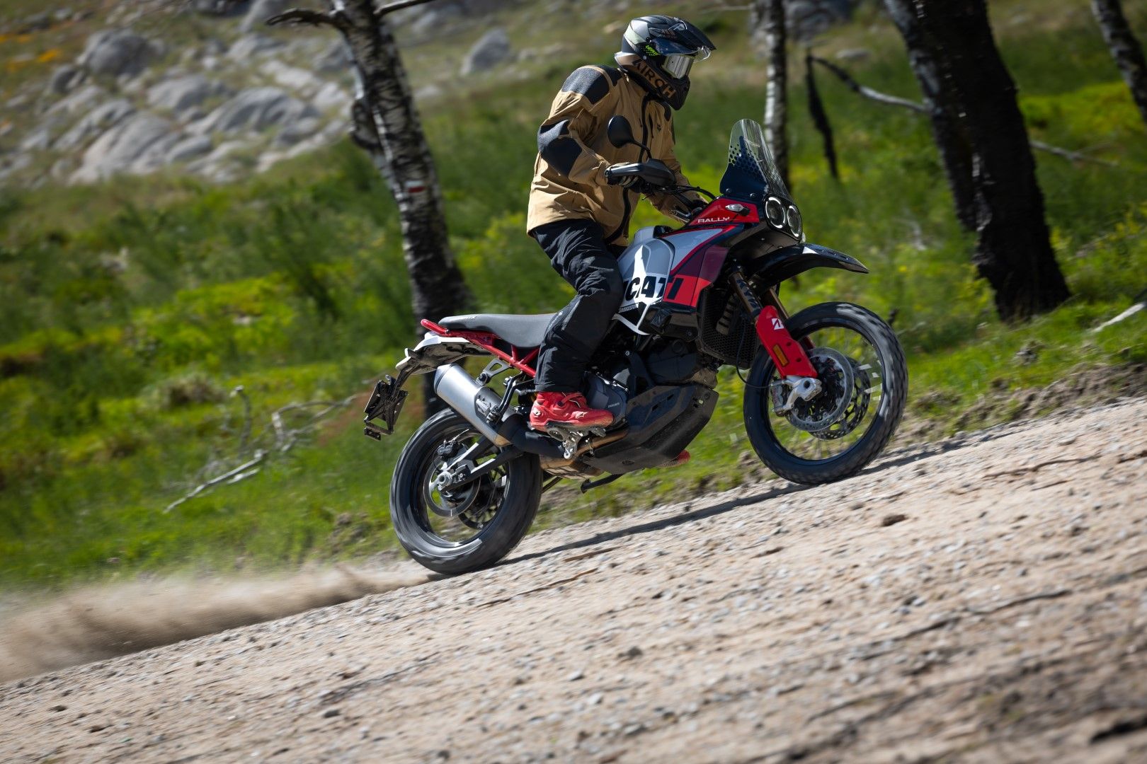 Fotos Gama Bridgestone Battlax Adventure 41
