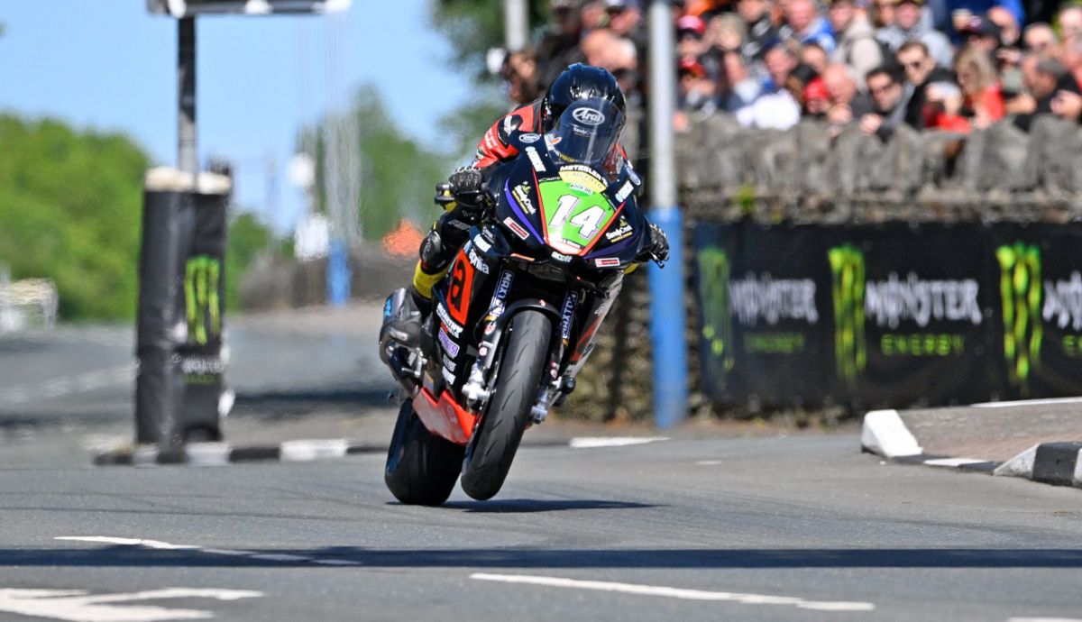 Mike Browne ha logrado subir al podio en Supertwin
