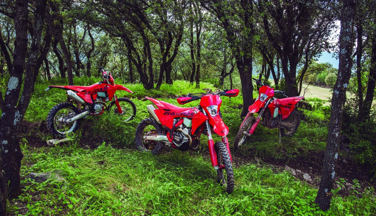 83882 Enduro   EC   2025   MIX 