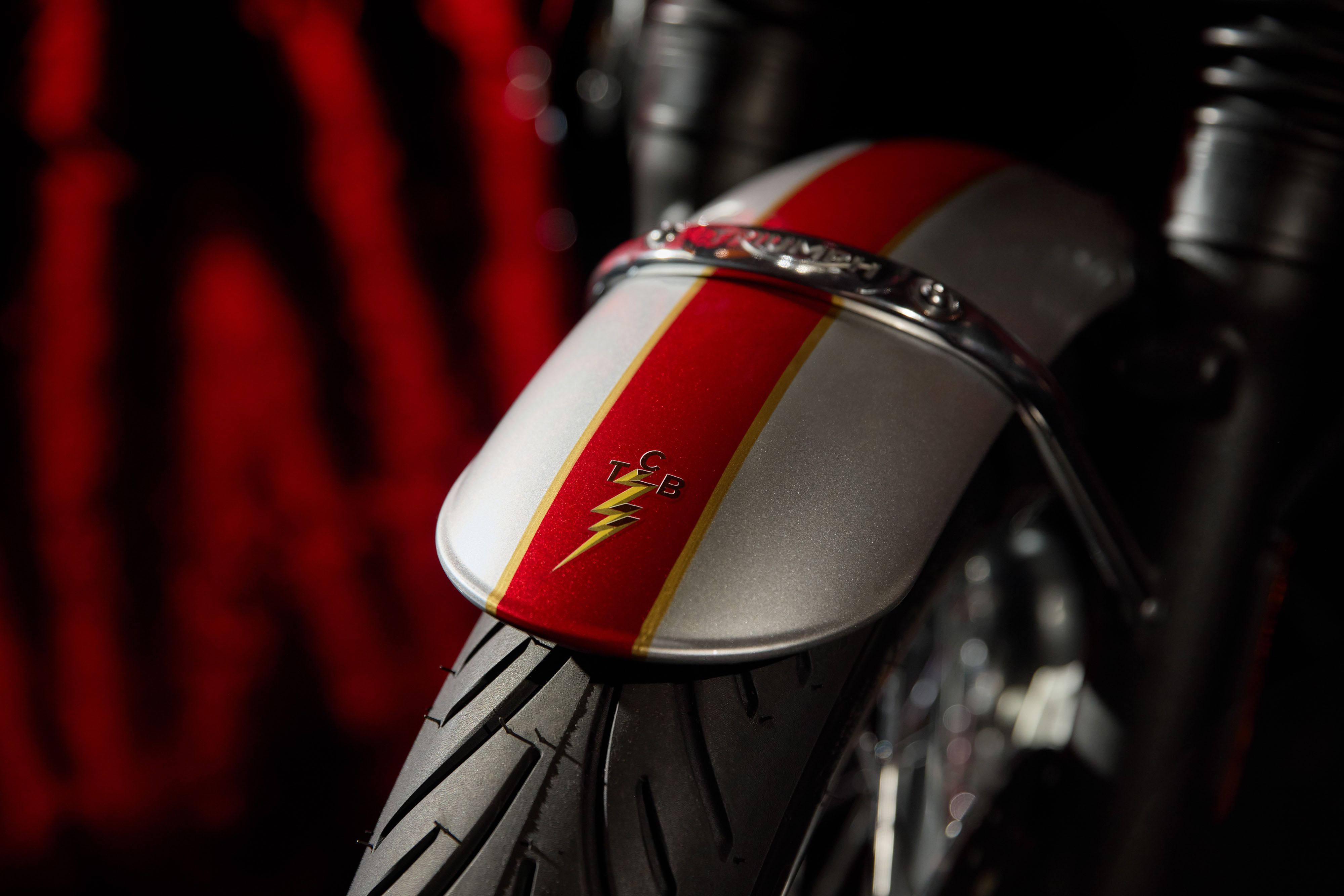 Fotos Triumph T120 Elvis Presley Limited Edition