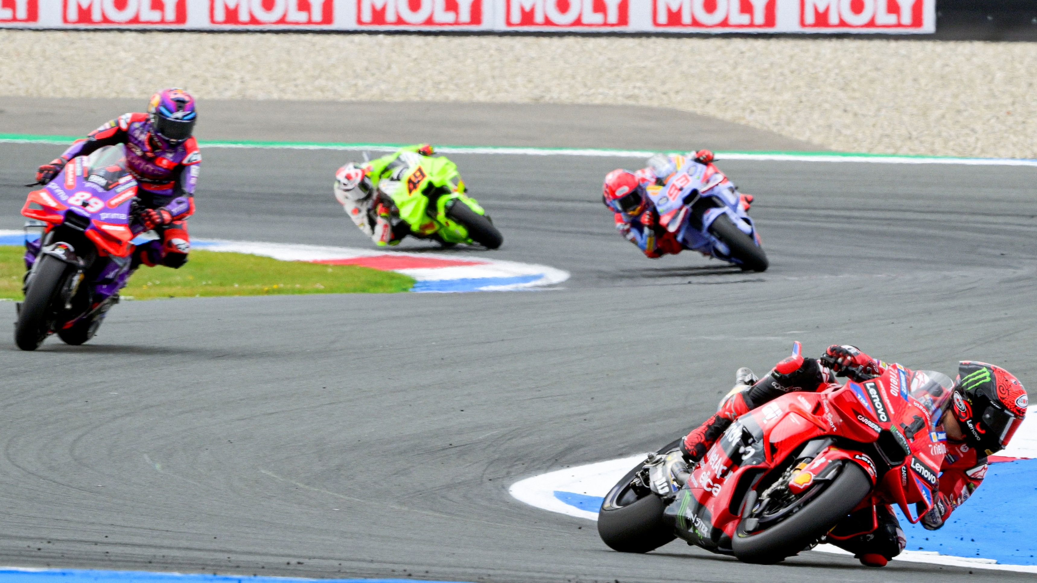 Pecco Bagnaia sigue progresando en MotoGP 2024 tras su doblete en Assen