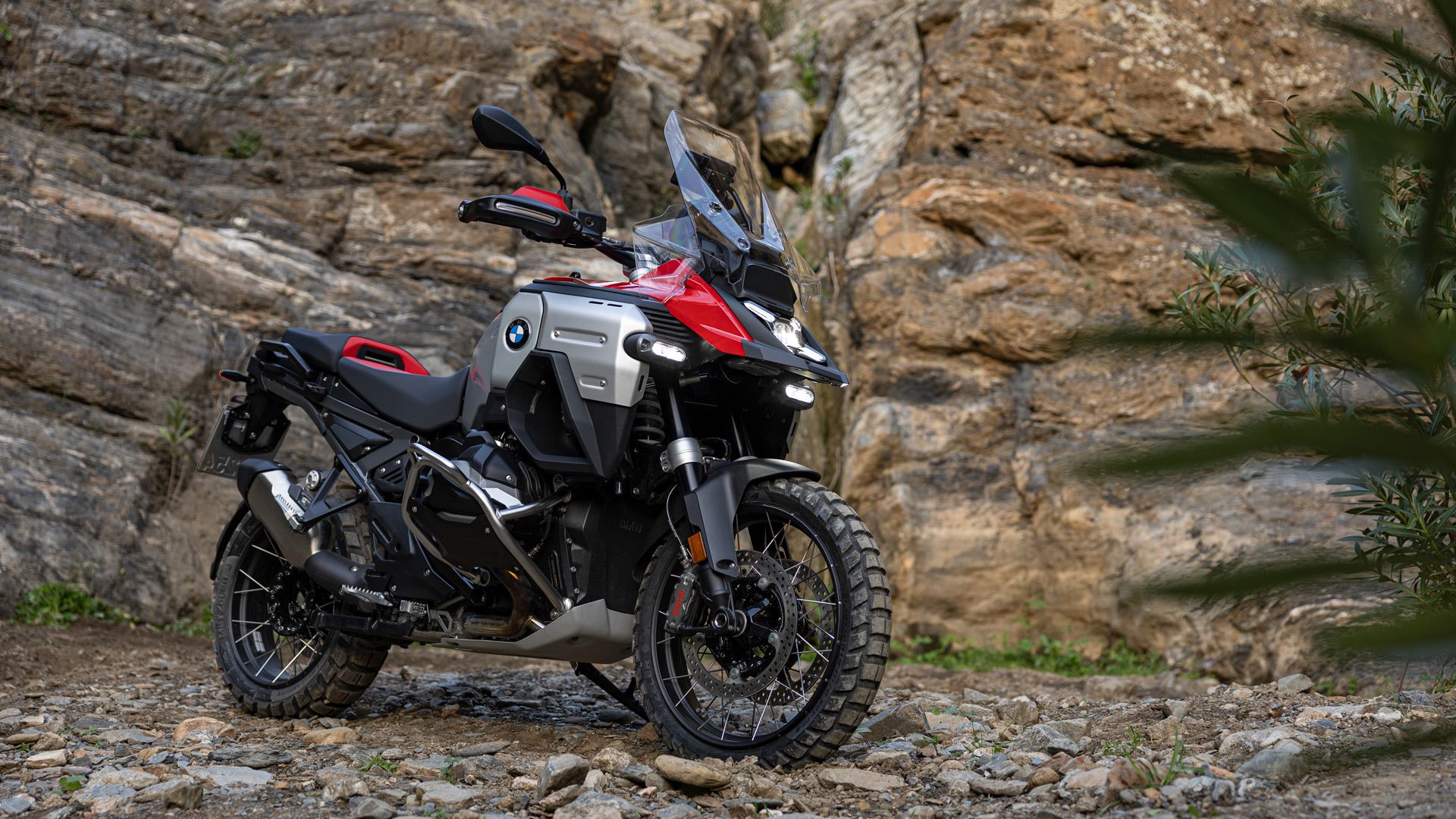 BMW R 1300 GS Adventure 2025 Estatica (4)