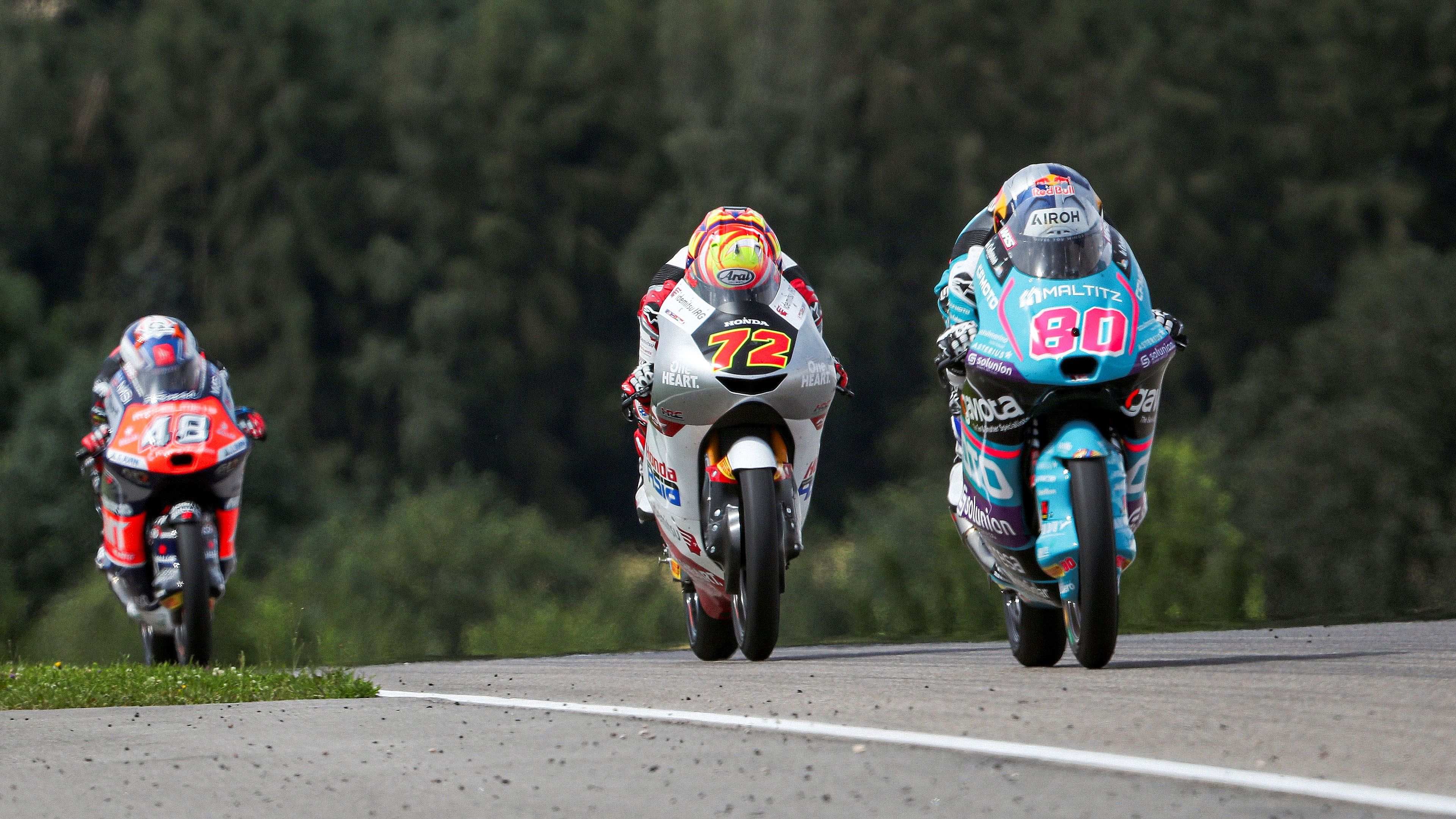 David Alonso y Taiyo Furusato abren hueco con Iván Ortolá, Moto3 Sachsenring 2024