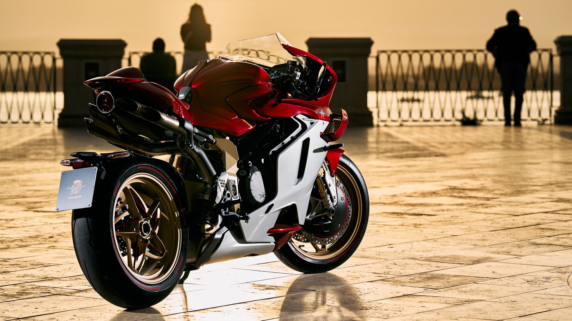 MV Agusta Superveloce Serie Oro 2024 Estatica (5)