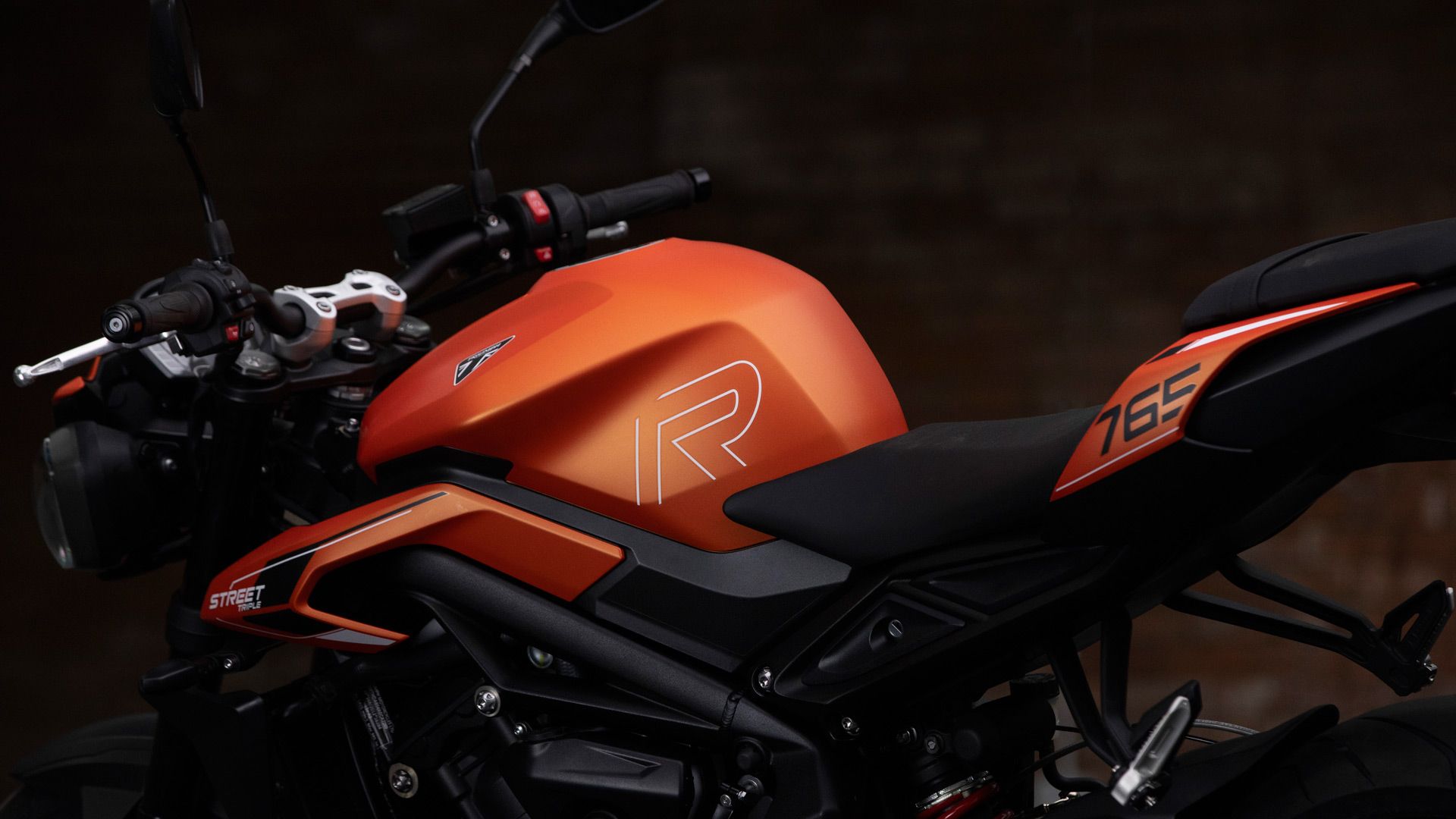 Triumph Street Triple 765 R A2 2025 Detalles (1)
