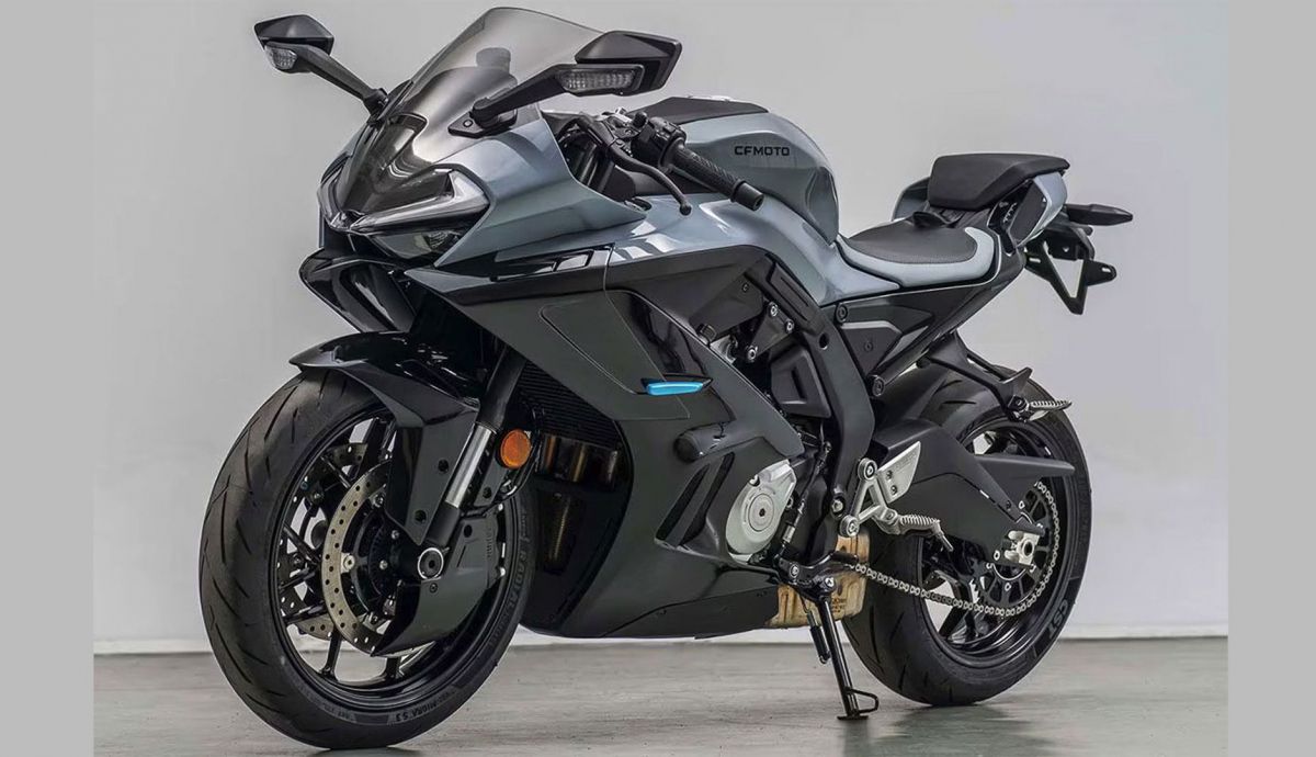 CFMoto 675 SR R 2025 Estudio (7) CFMoto 675 SR R 2025 Estudio (7)