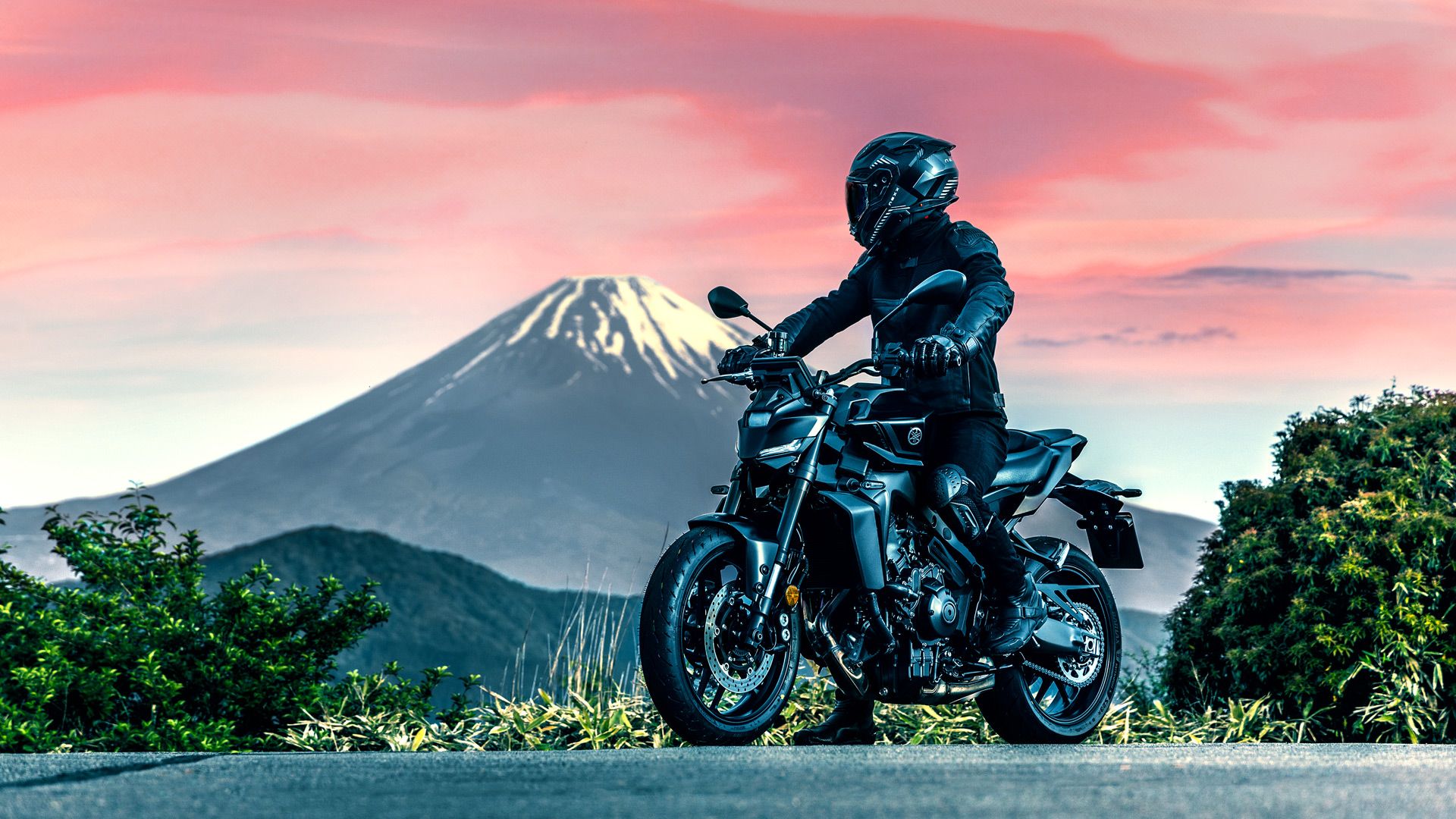 Yamaha MT 09 AMT 2025 Estatica (1)