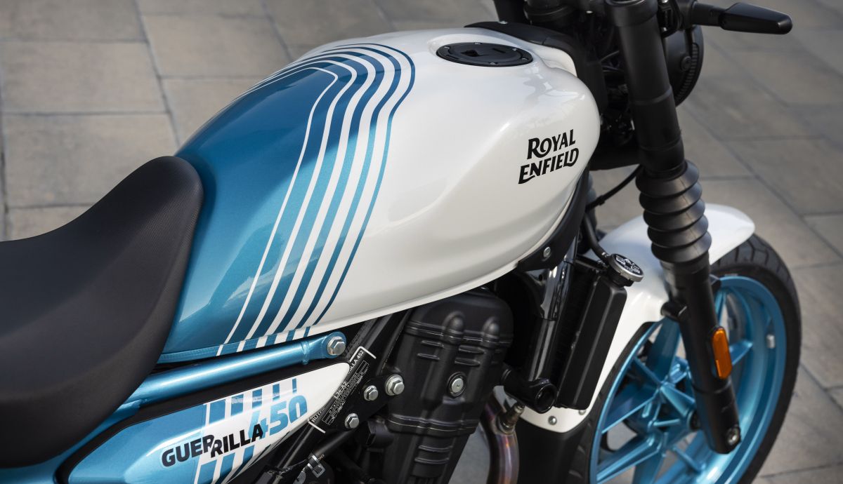 Royal Enfield Guerrilla 450 Fuel Tank(3)