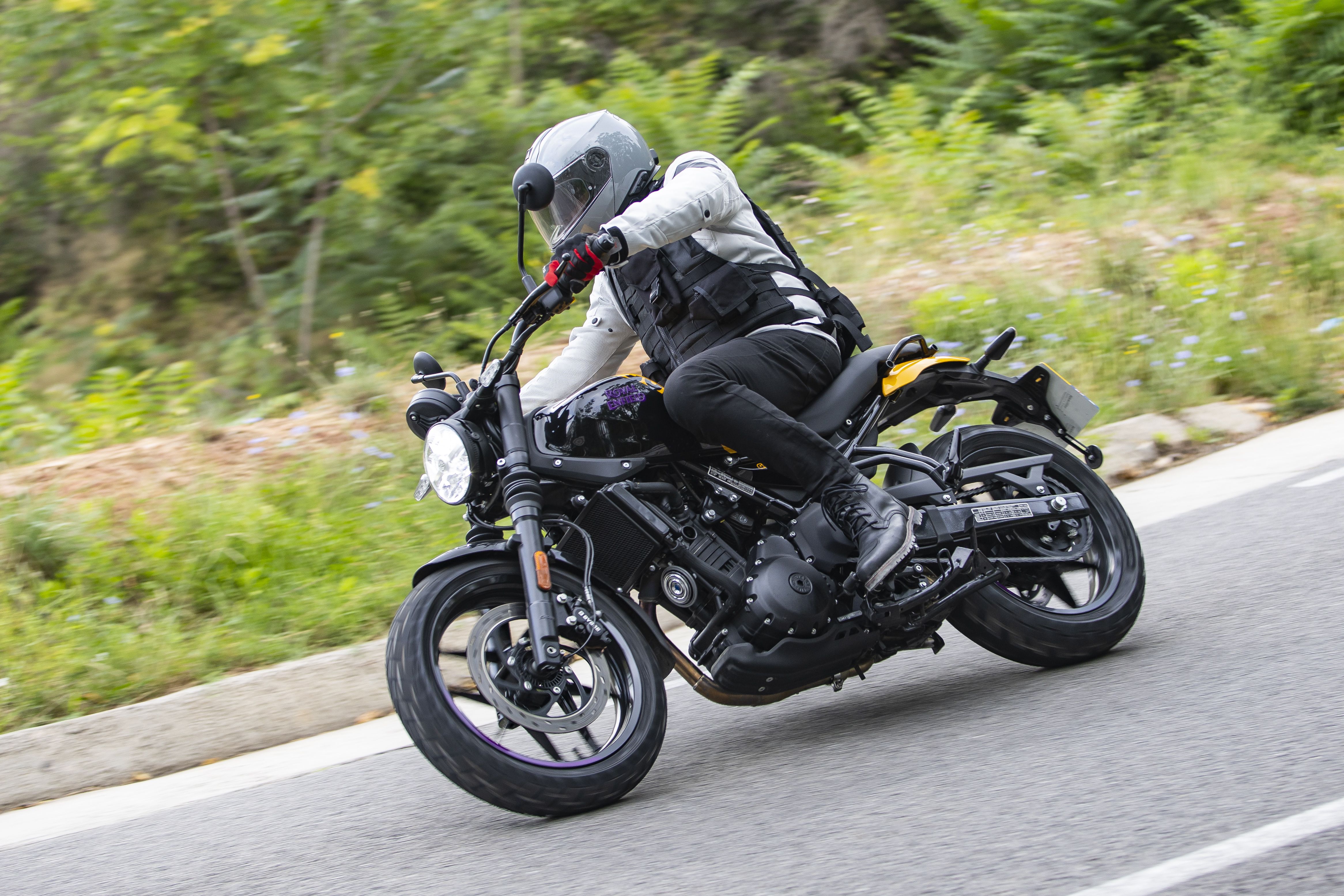 Fotos Royal Enfield Guerrilla 450.
