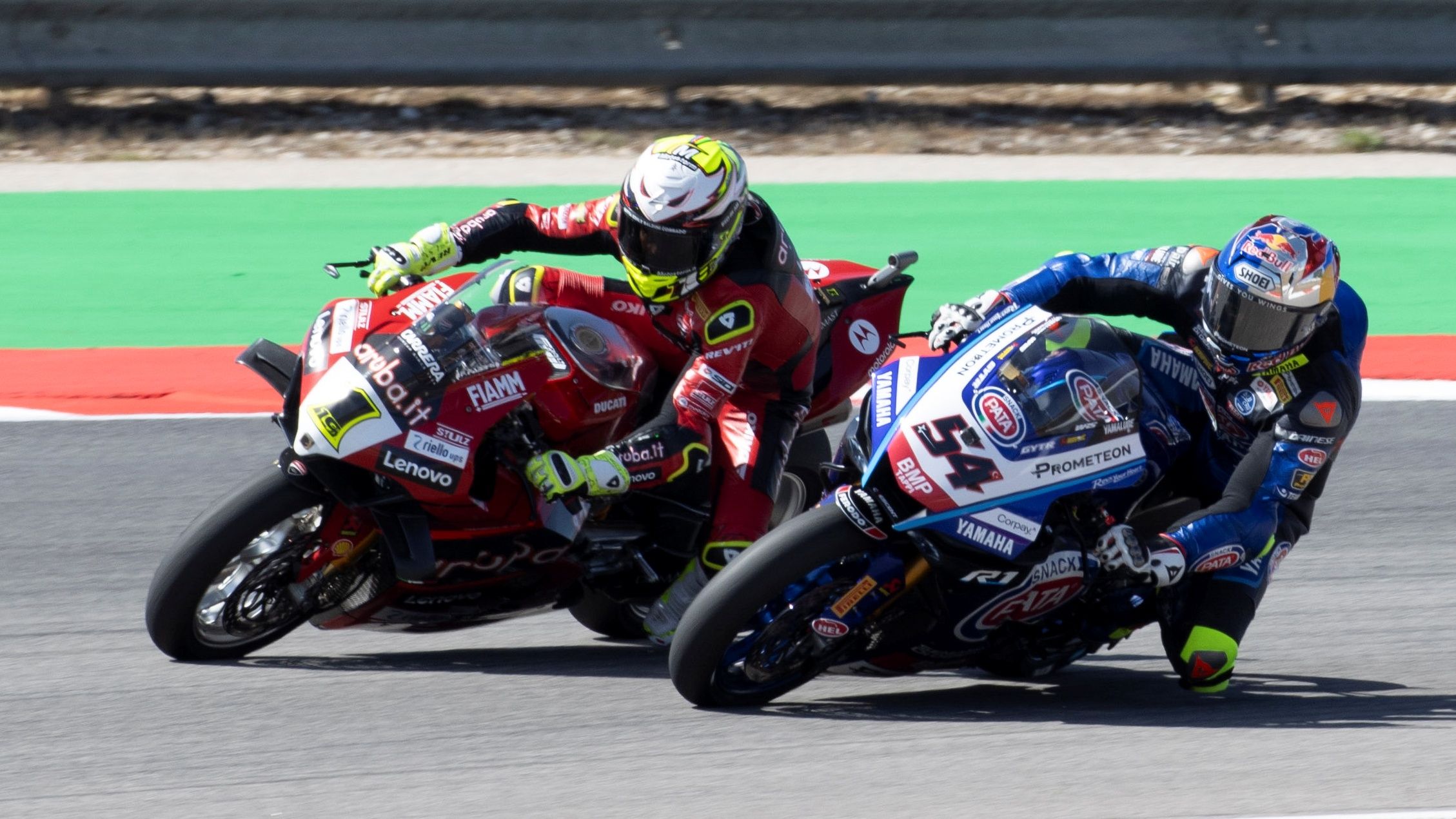 Álvaro Bautista y Toprak Razgatlioglu el año pasado en Portimao
