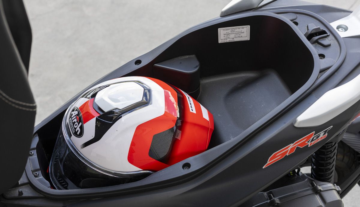 Aprilia SR 125 GT 2024 Detalles (3)