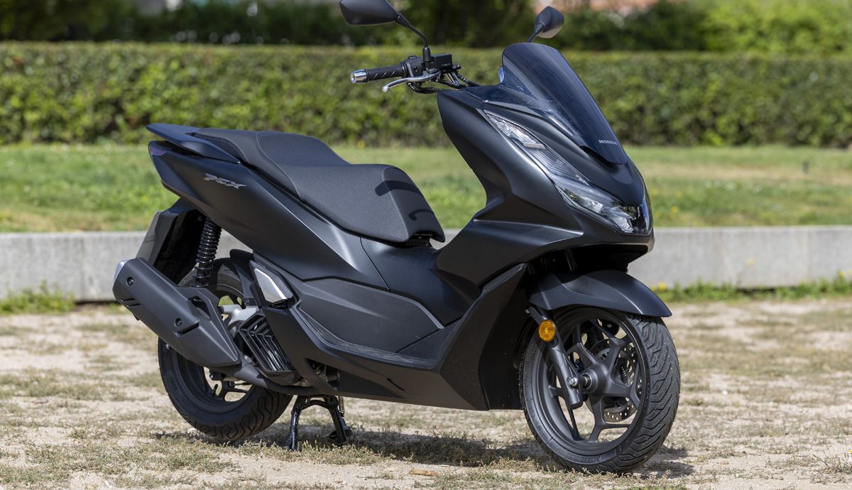 Honda PCX 125 2024 Estatica