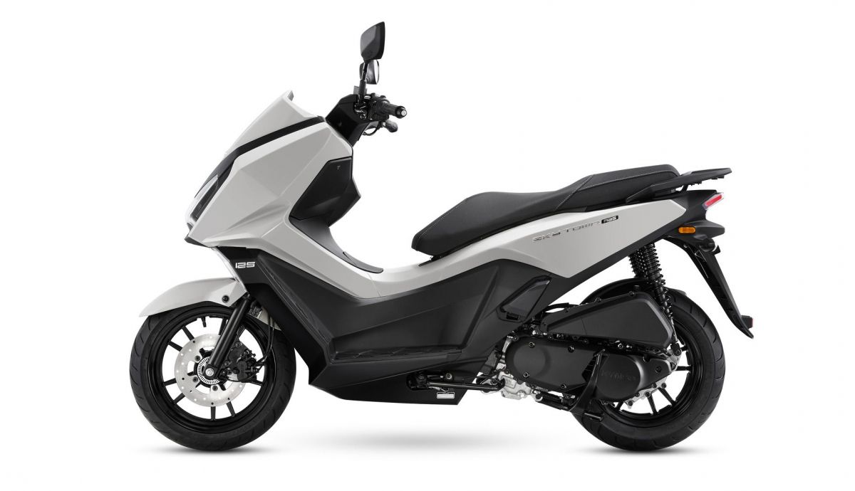 KYMCO SkyTown 125 ABS 2024 Estudio (13) KYMCO SkyTown 125 ABS 2024 Estudio (13)