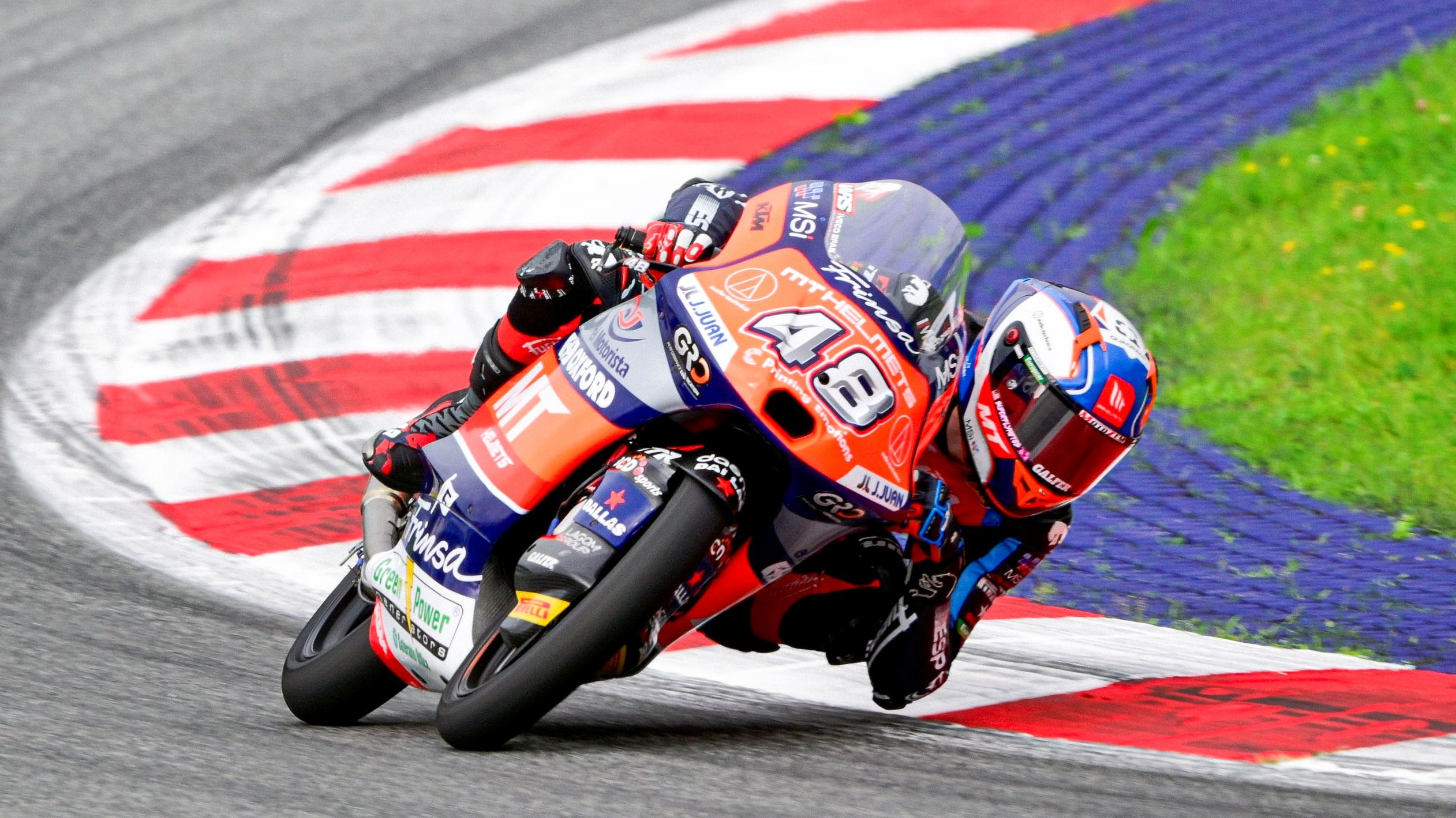 Iván Ortolá se ha hecho con la pole de Moto3 en Austria
