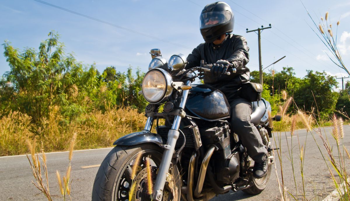 Casco de moto turismo