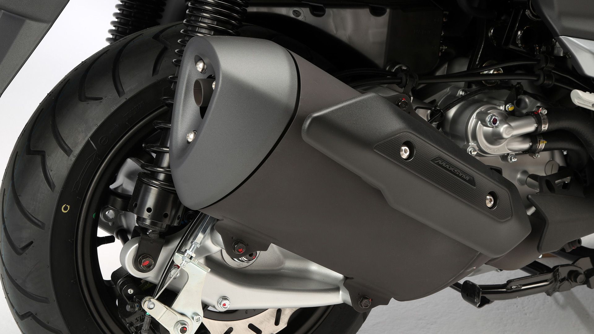 SYM Maxsym GT 400 2024 Detalles Oficiales (1)