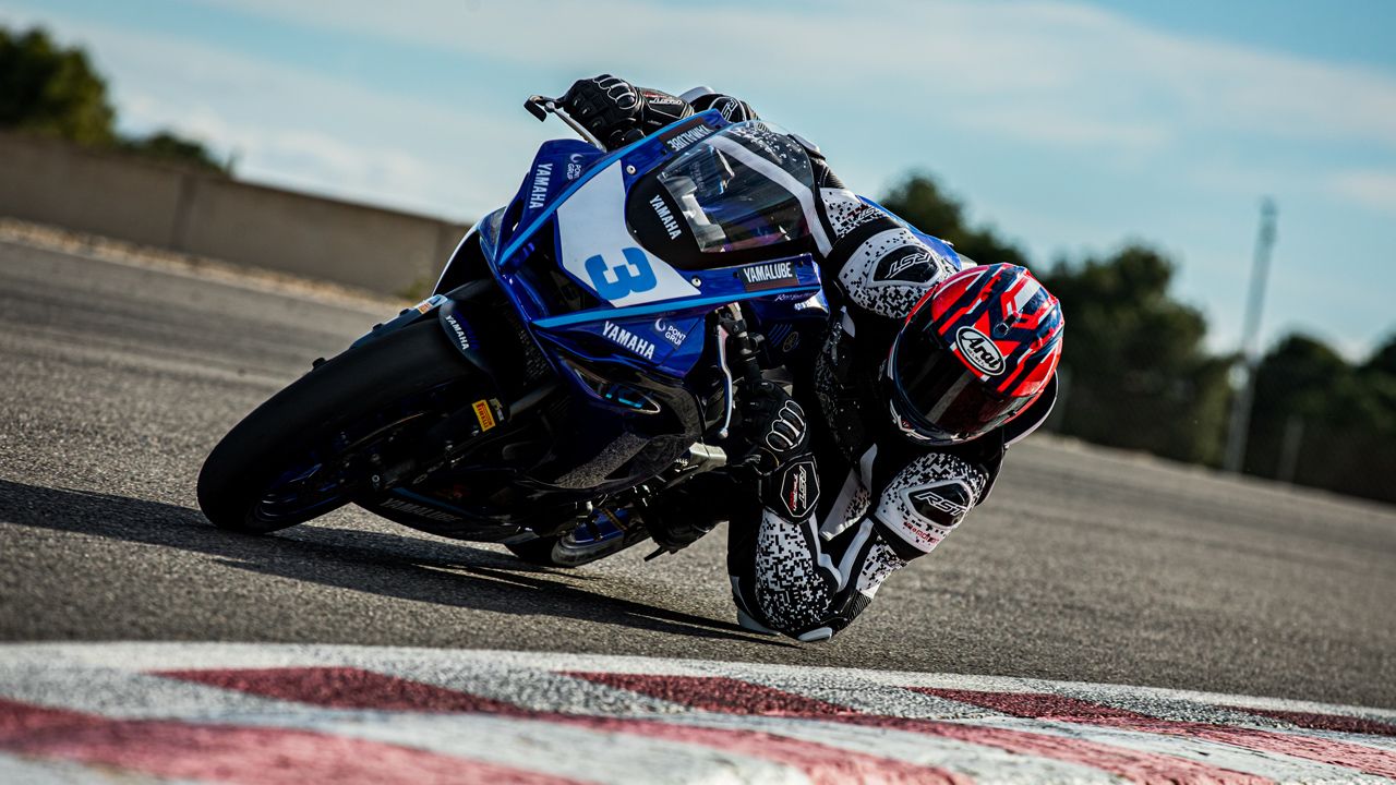 Arai RX-7V EVO Maverick