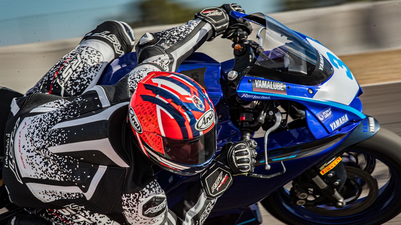 Arai RX-7V EVO Maverick
