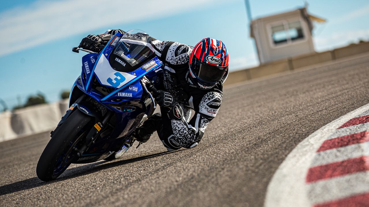 Arai RX-7V EVO Maverick