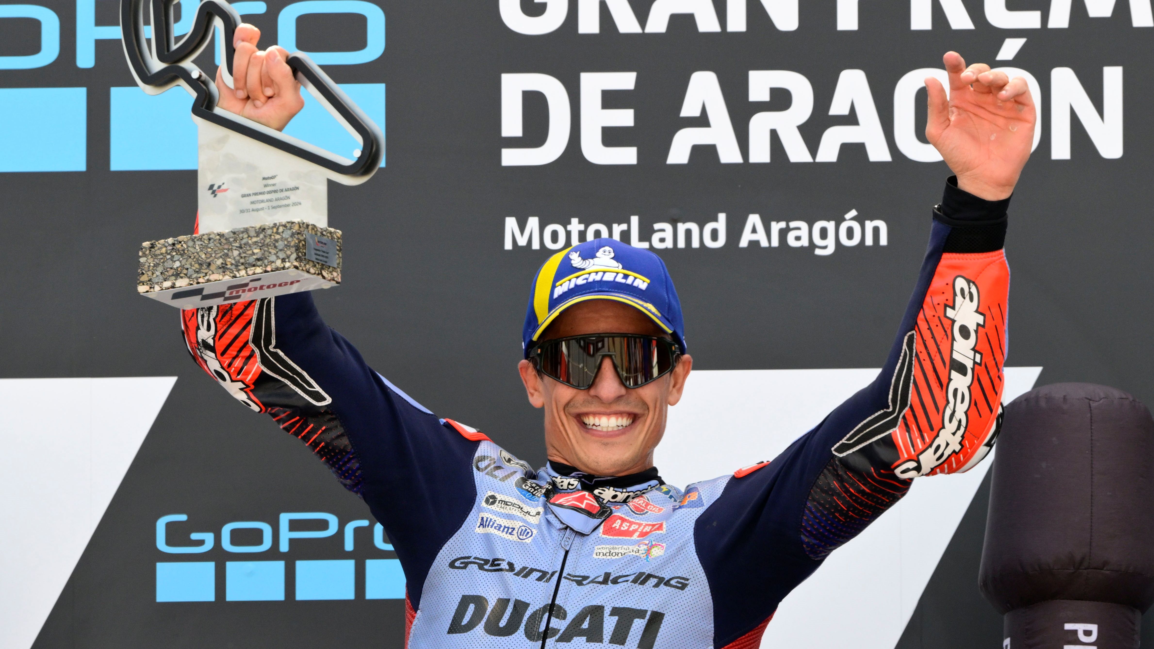 Marc Márquez celebra su vuelta a la victoria en el GP de Aragón