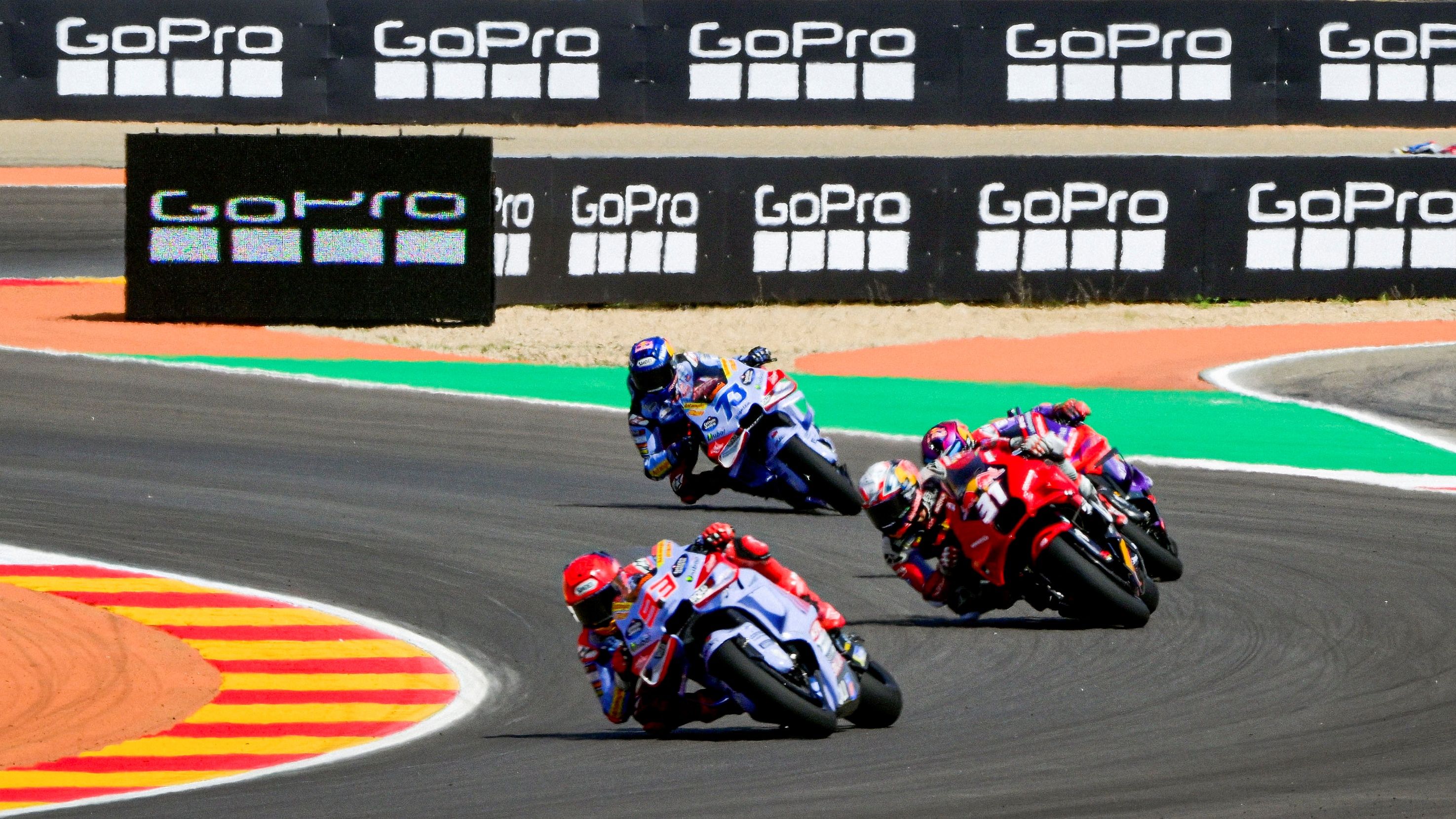 Marc Márquez lidera ante Pedro Acosta, Jorge Martín y Álex Márquez, MotoGP Aragón 2024