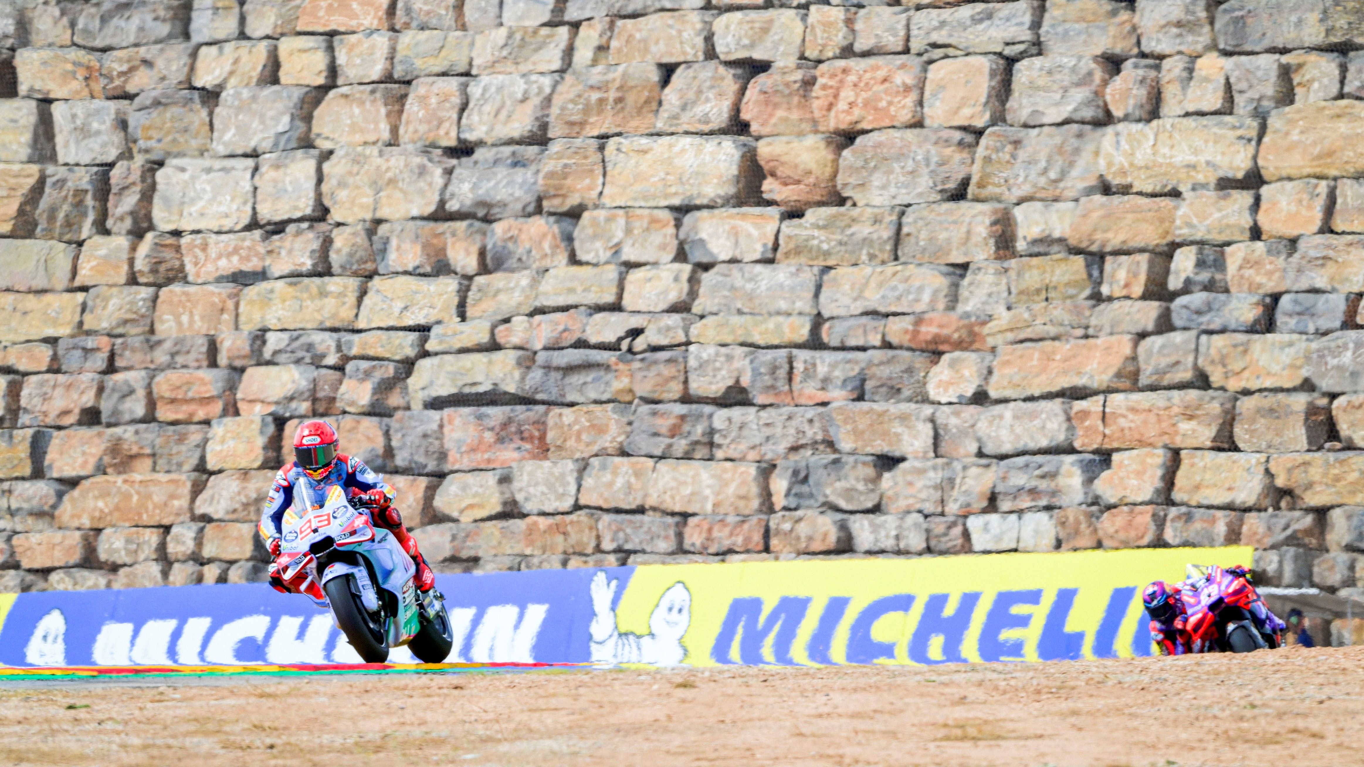 Marc Márquez se escapa de Jorge Martín rumbo al triunfo, MotoGP Aragón 2024