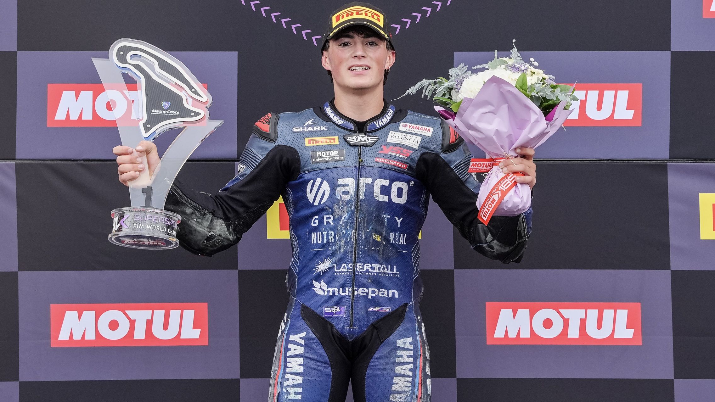 Unai Calatayud ha logrado su primera victoria en el Mundial de Supersport 300
