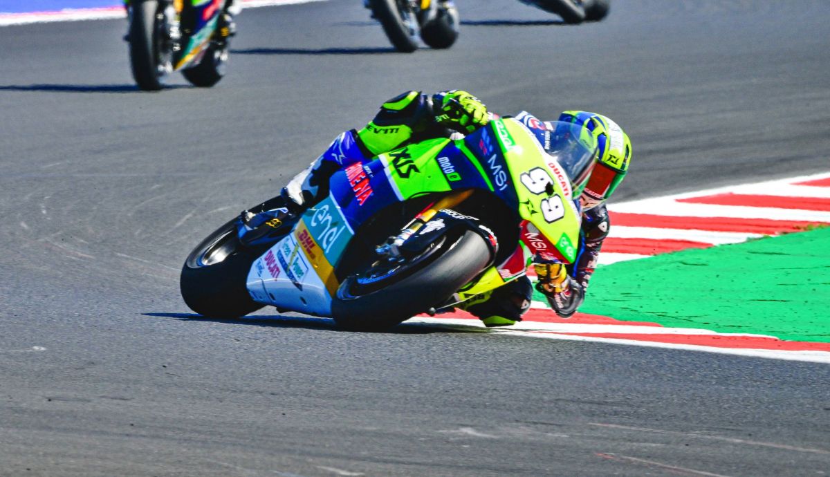Óscar Gutiérrez ha ganado la carrera final de MotoE 2024 Óscar Gutiérrez ha ganado la carrera final de MotoE 2024