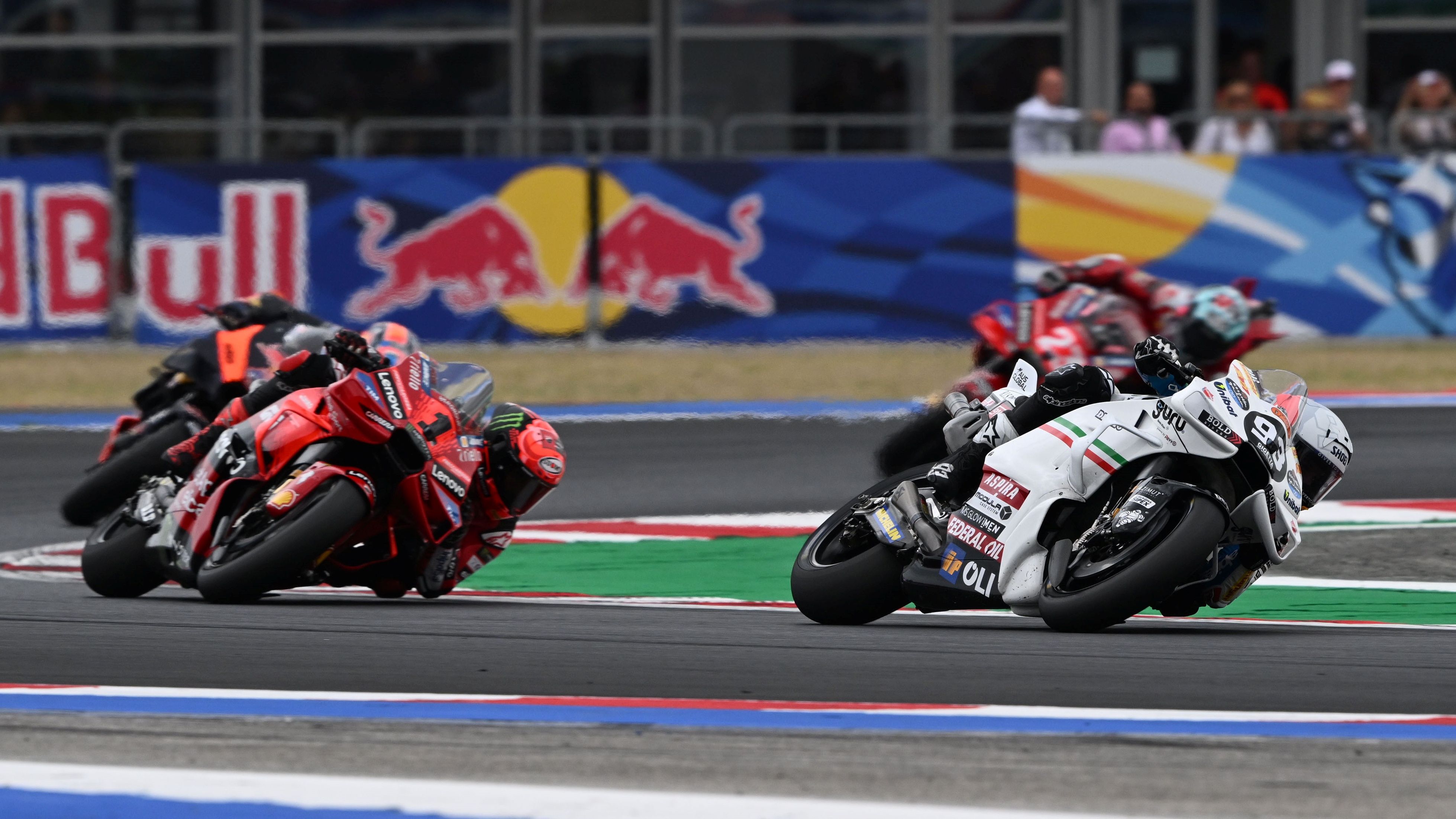 Marc Márquez delante de Pecco Bagnaia, Jack Miller y Enea Bastianini, MotoGP San Marino 2024