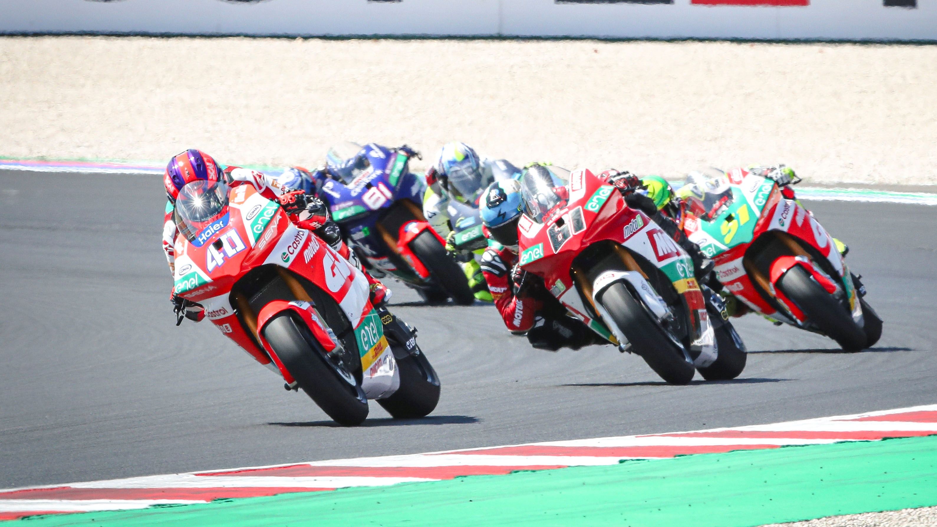 Mattia Casadei lidera ante Alessandro Zaccone y Eric Granado, MotoE San Marino 2024