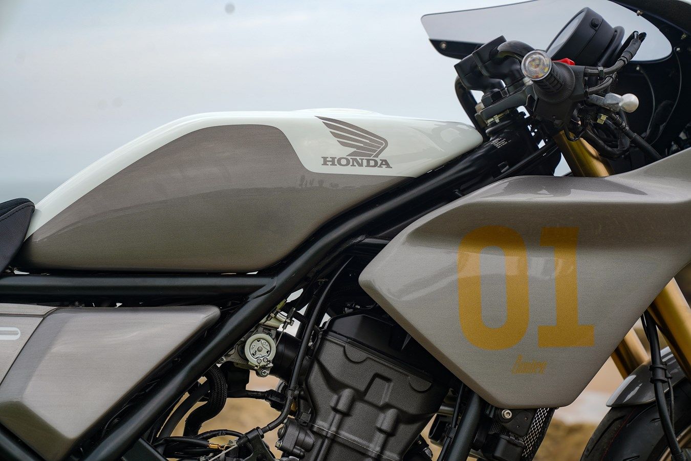 Honda Customs Bunker Imprint (2)