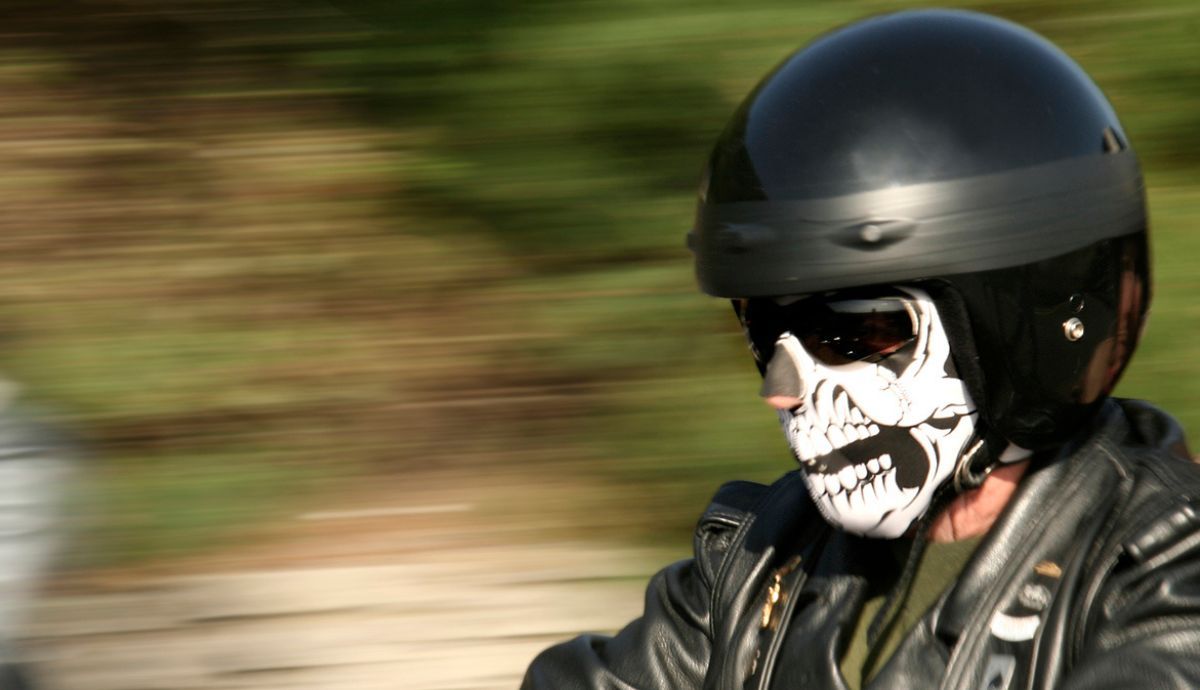 Casco con máscara para moto