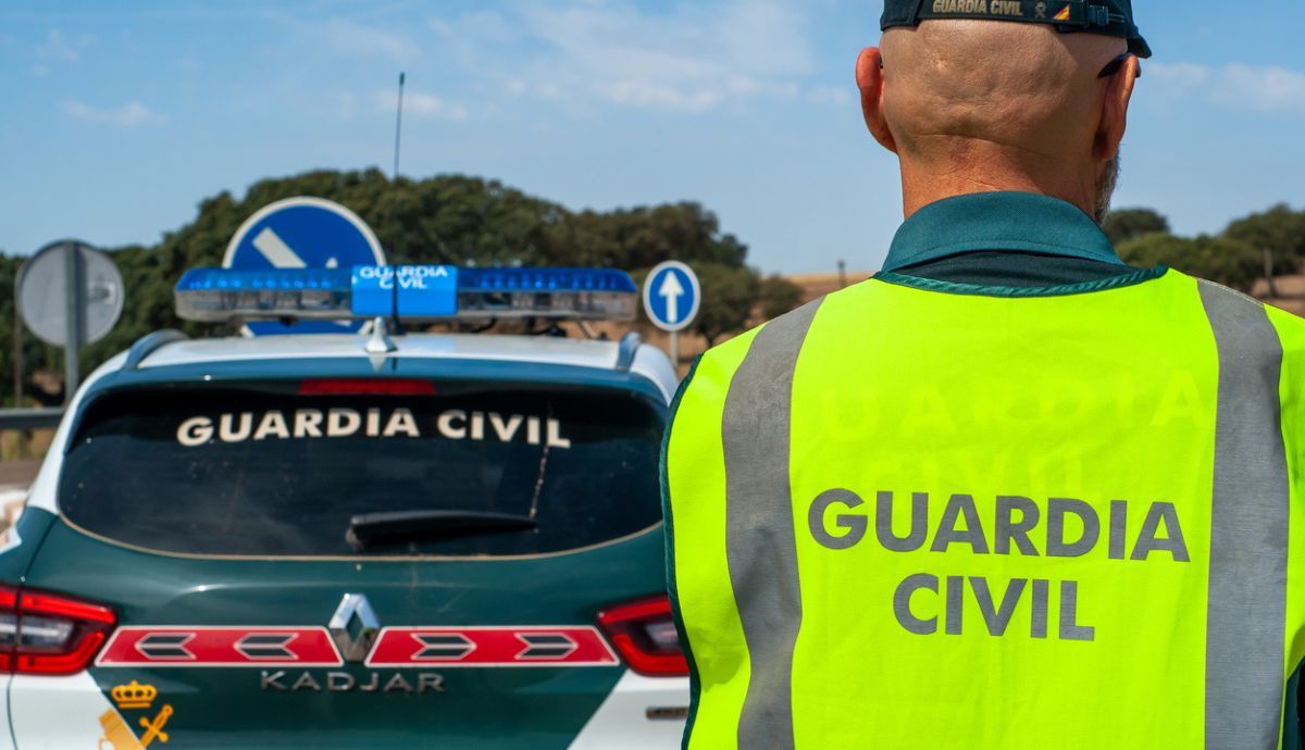 Qué hacer si te detiene la Guardia Civil mientras conduces una moto