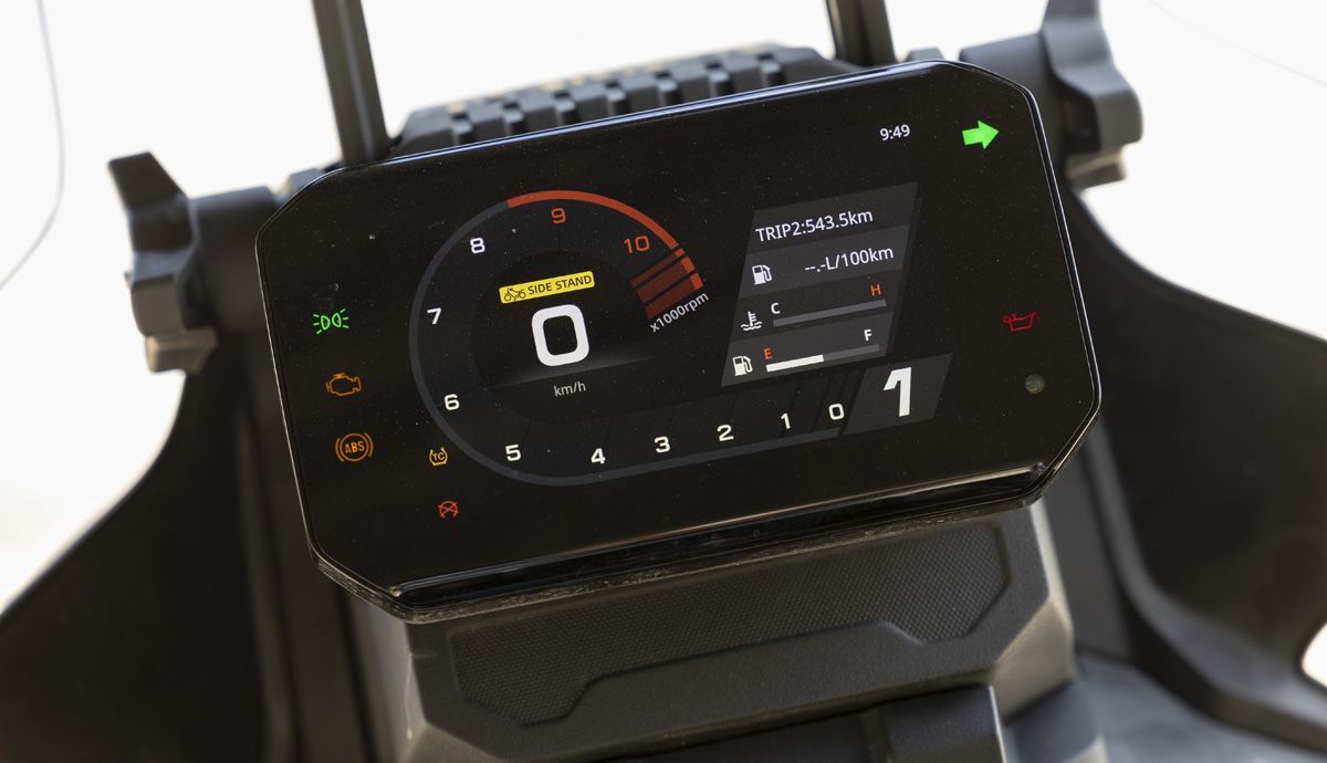 Comparativa trail A2 CFMoto 450M detalle