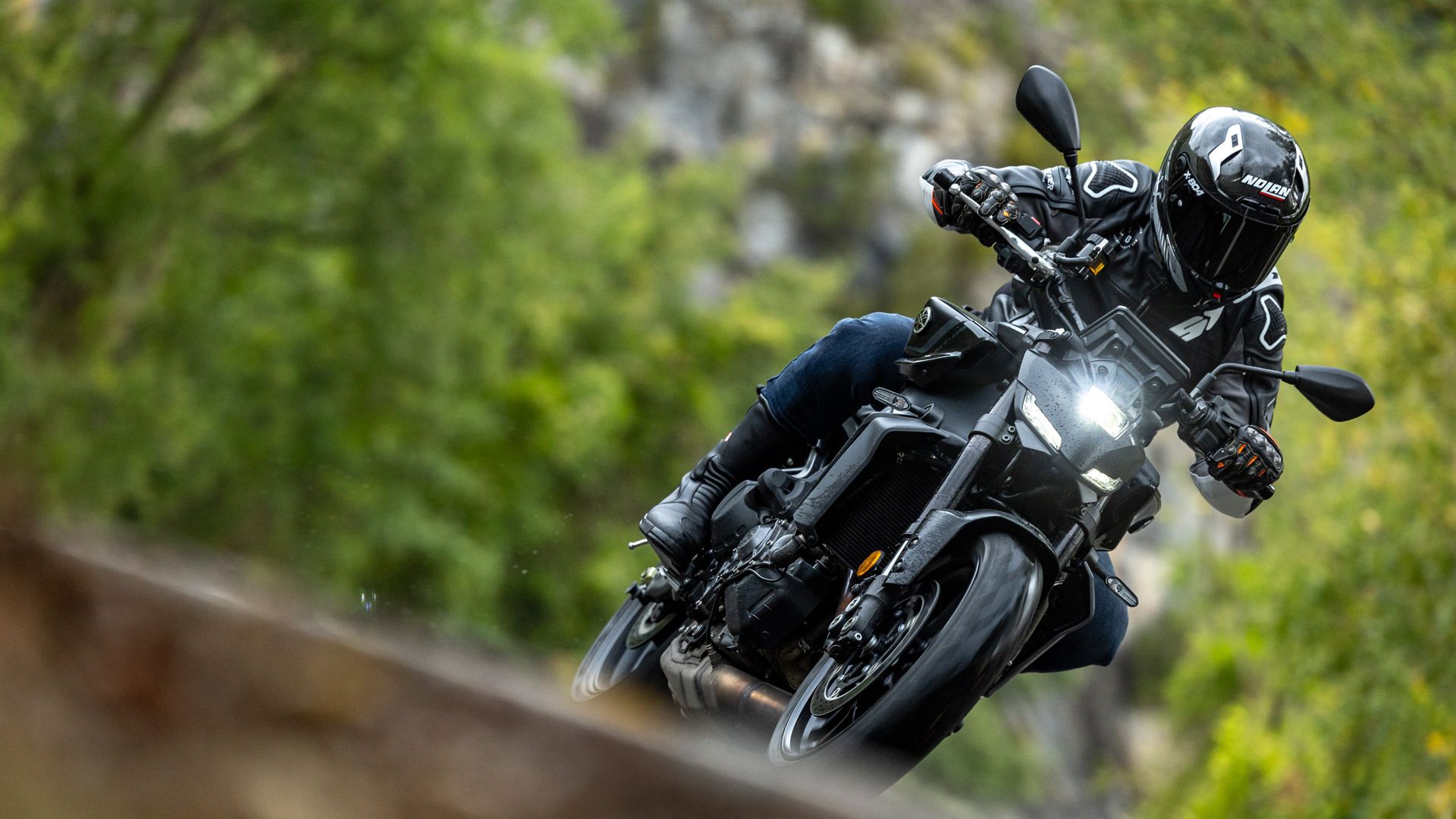 Yamaha MT 09 Y AMT 2024 Accion (15)