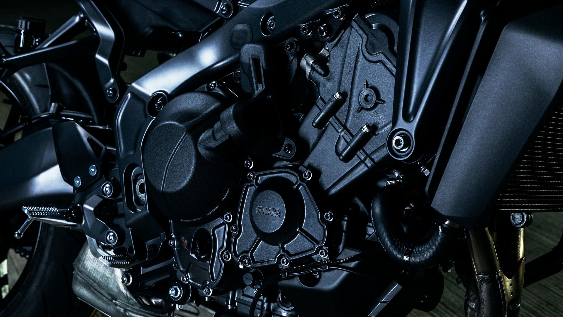 Yamaha MT 09 Y AMT 2024 Detalles B (8)