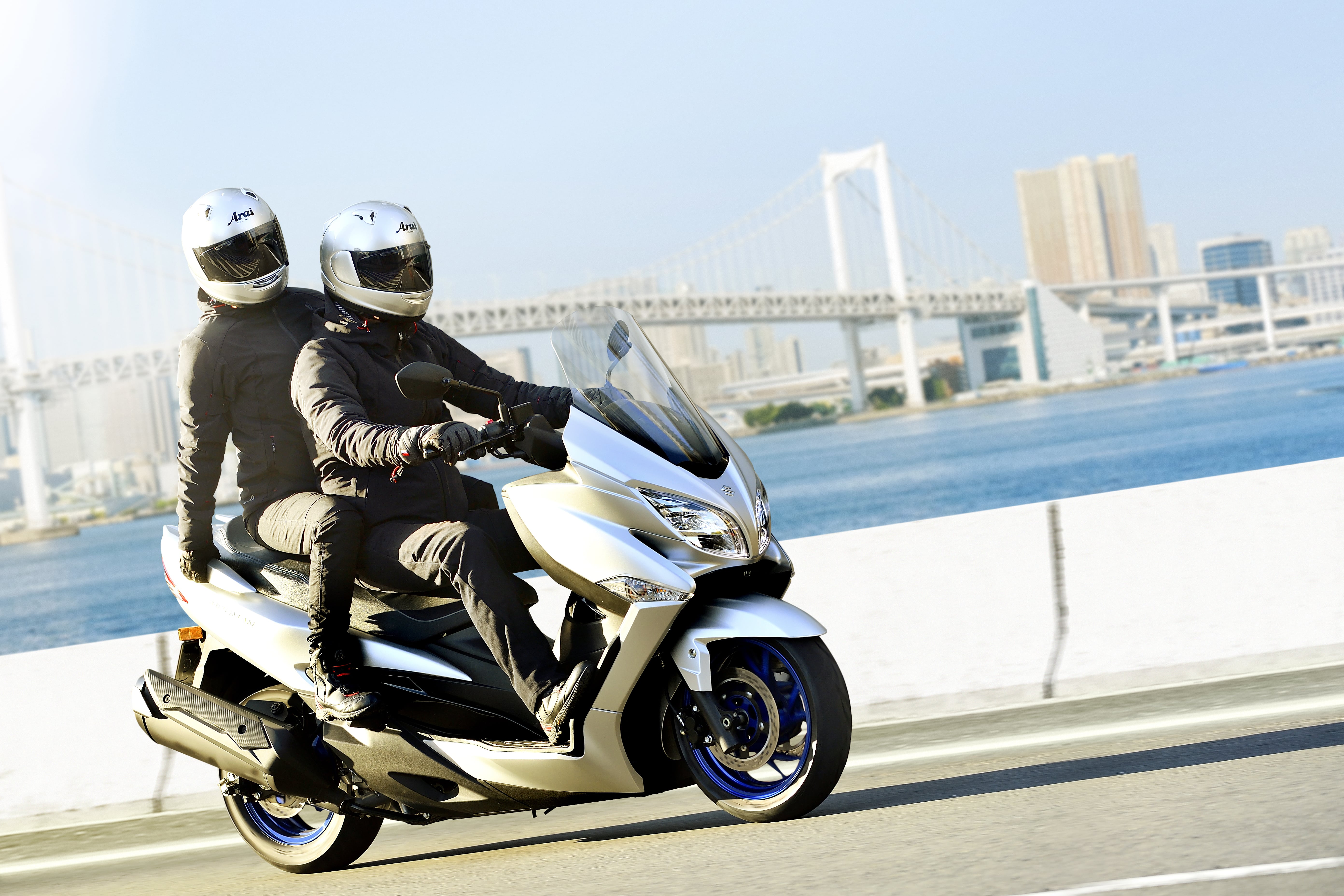 Riding Together for Europe, campaña institucional de apoyo a la moto en la Unión Europea.
